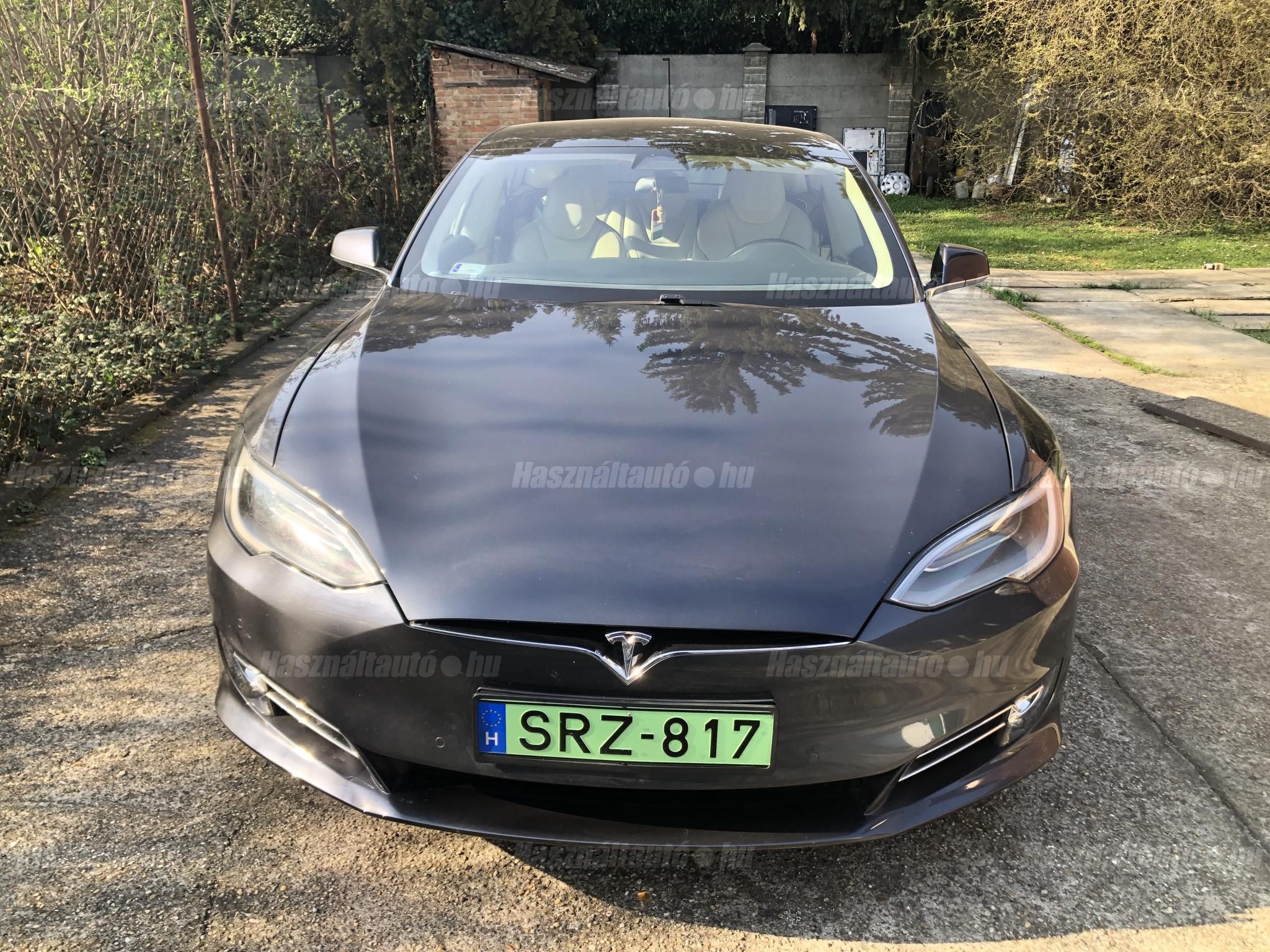 TESLA MODEL S 2018/3 - 1