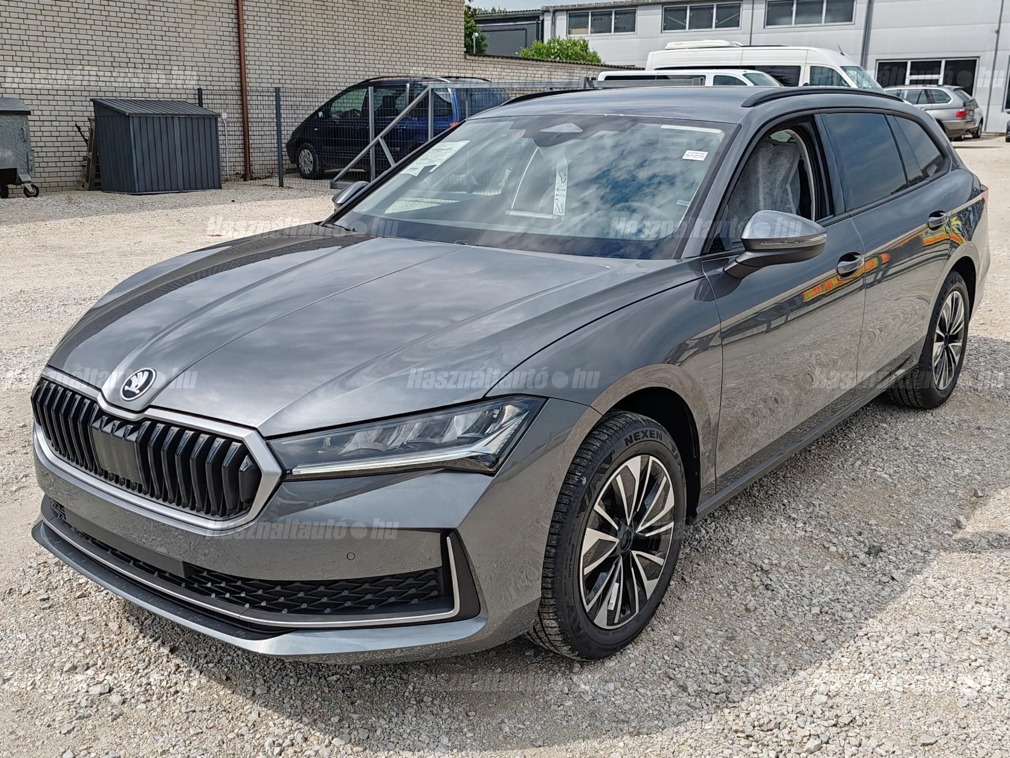 SKODA SUPERB 2026/7 - 1
