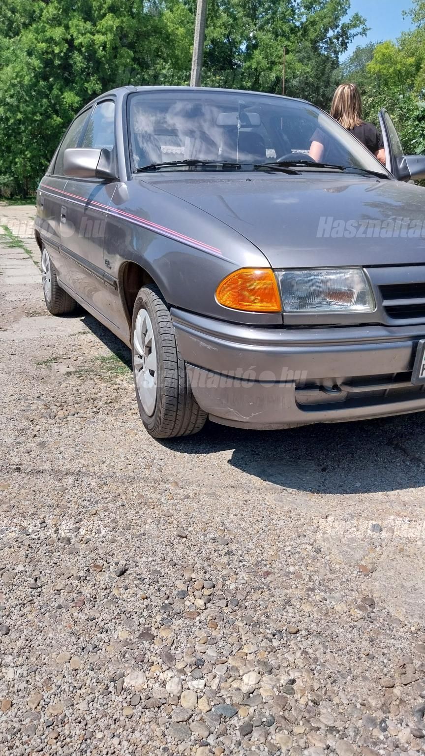 OPEL ASTRA F 2002/11 - 1