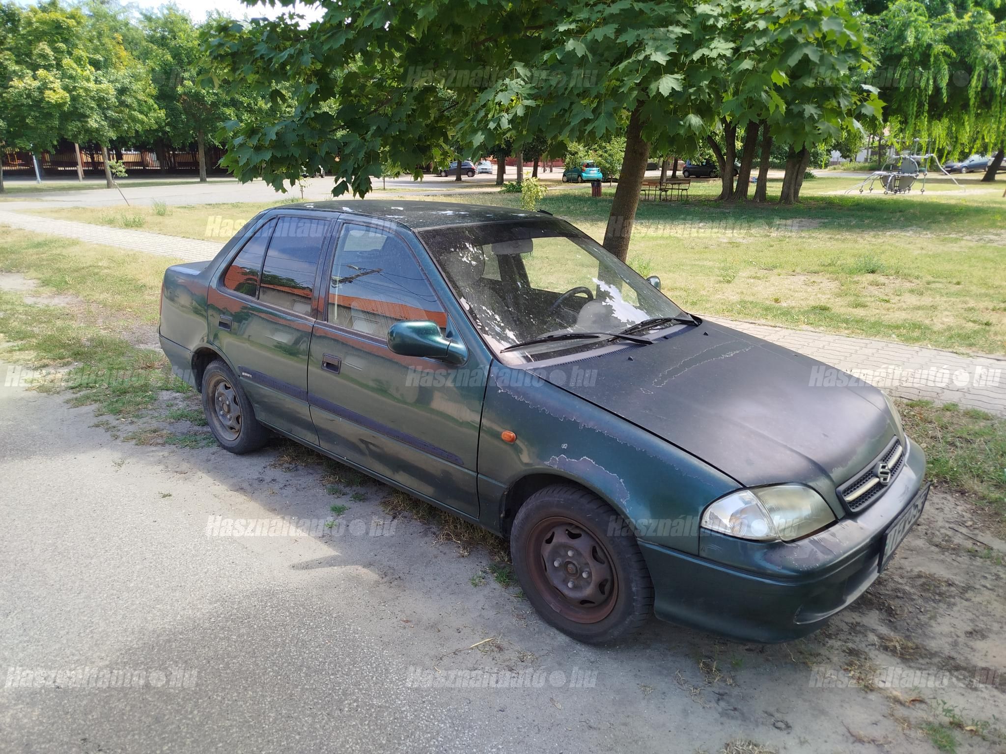 SUZUKI SWIFT 2002 - 1