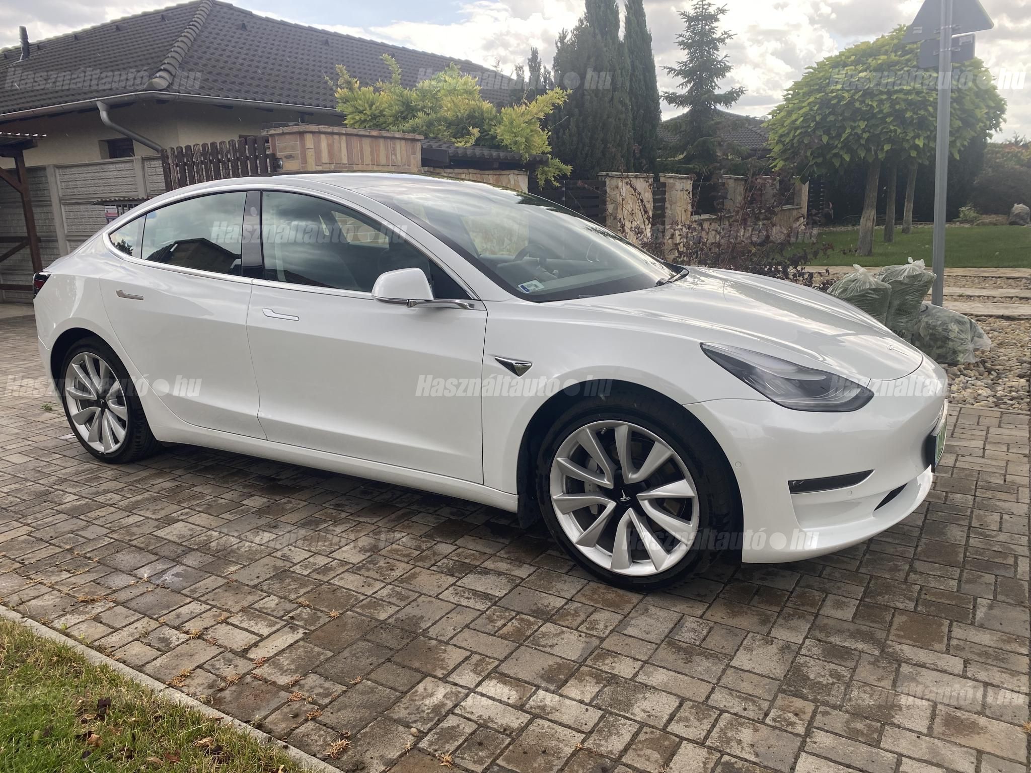 TESLA MODEL 3 2020/7 - 1