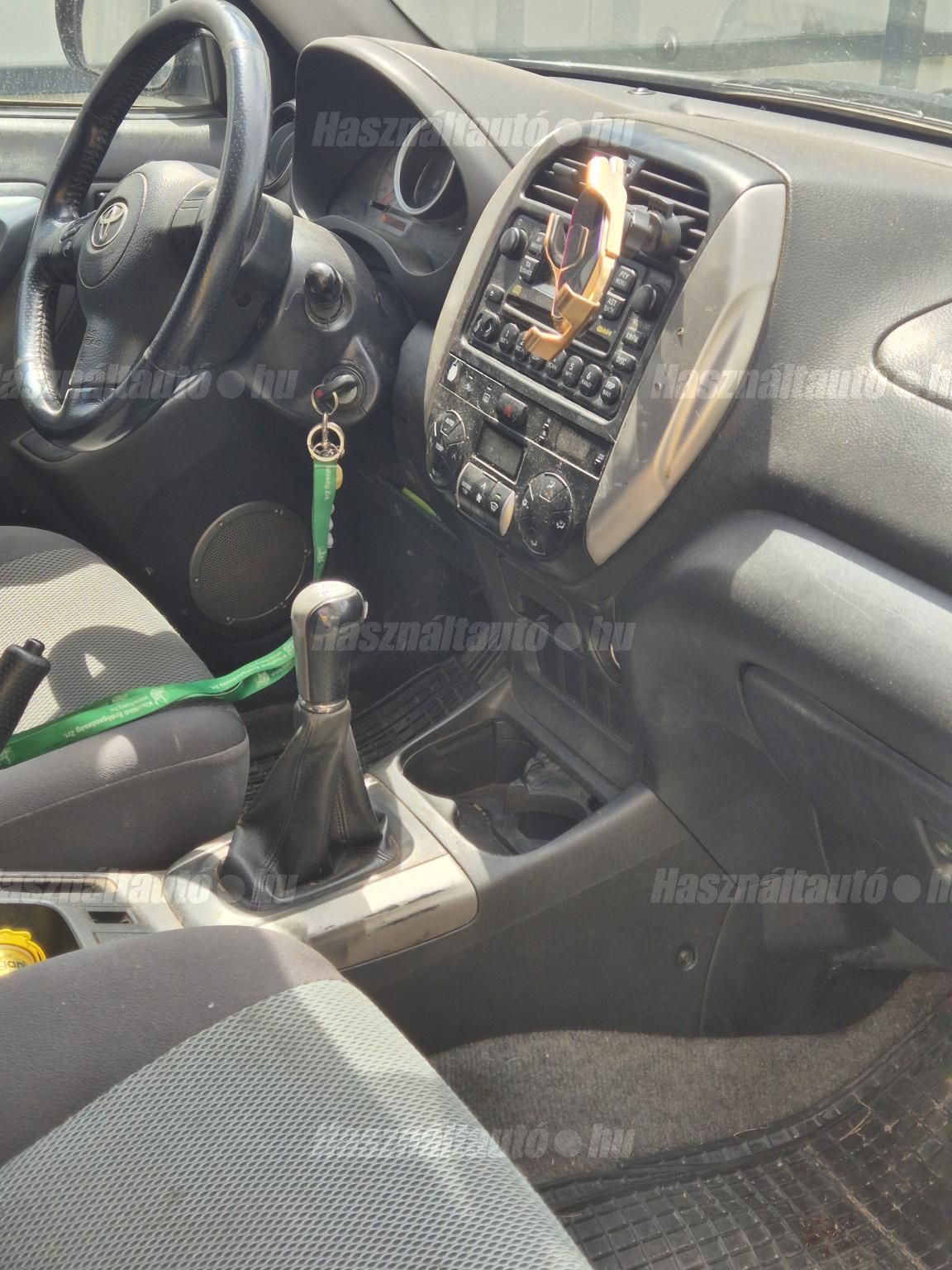 TOYOTA RAV 4 2005/6 - 1