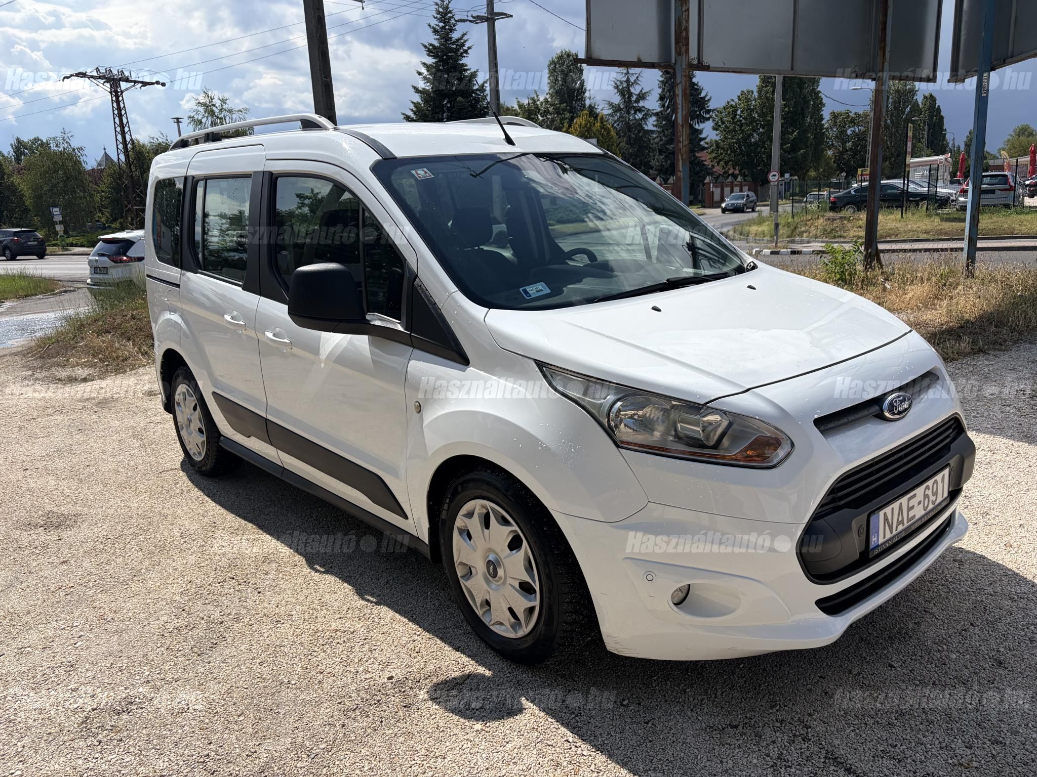 FORD CONNECT 2015/8 - 1
