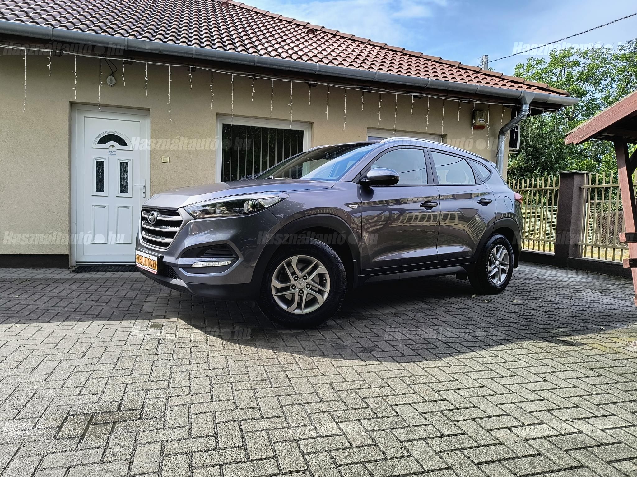 HYUNDAI TUCSON 2015/10 - 1