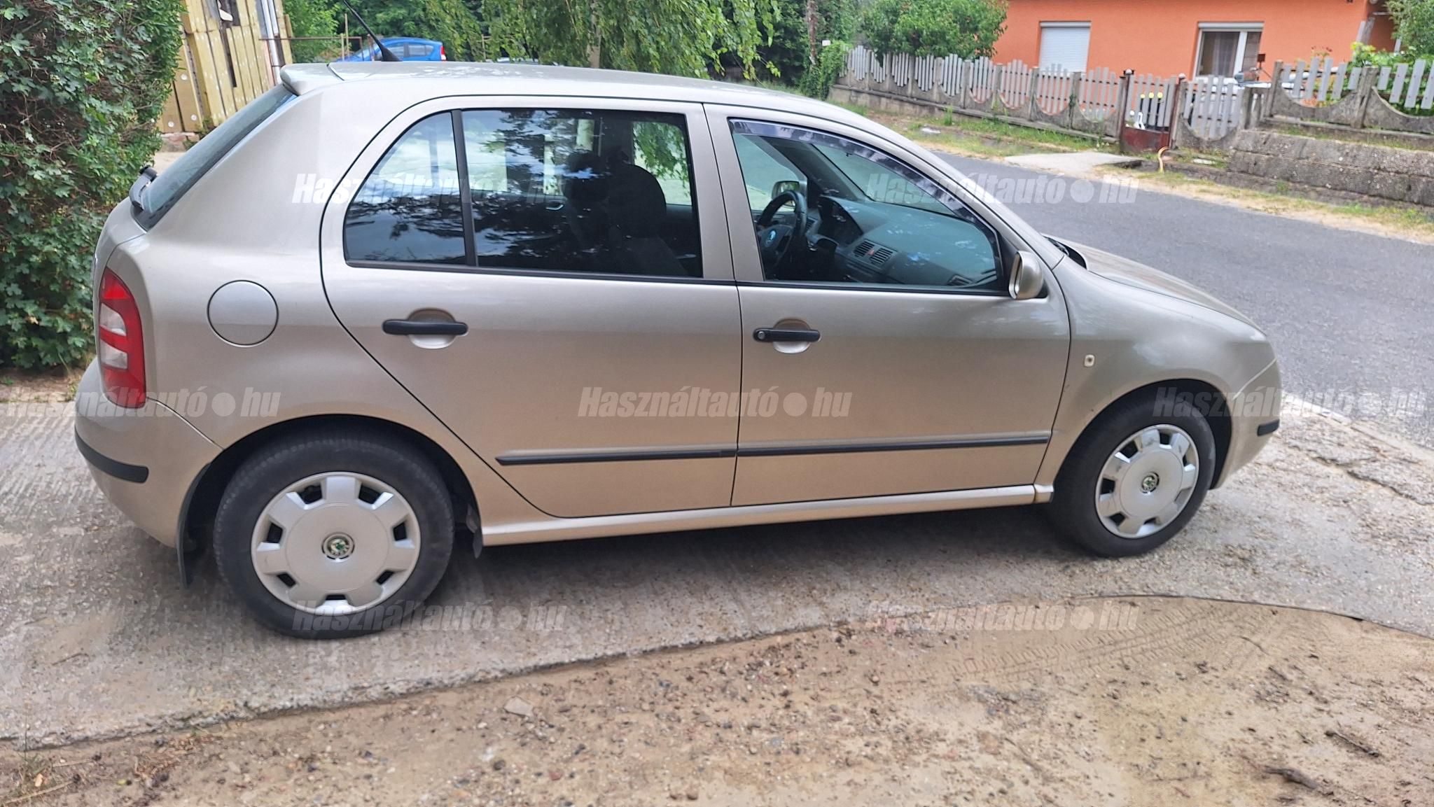 SKODA FABIA 2004 - 1