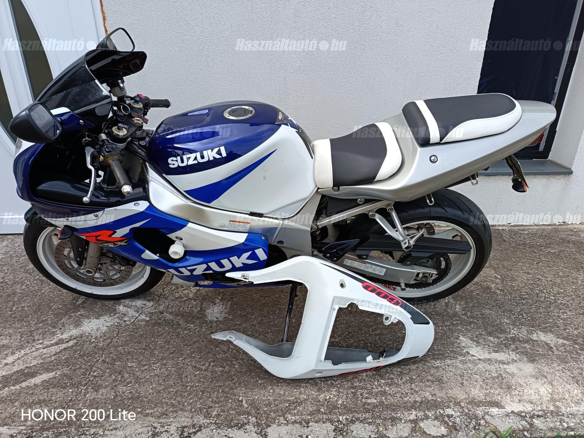 SUZUKI GSX-R 600 2002/3 - 1
