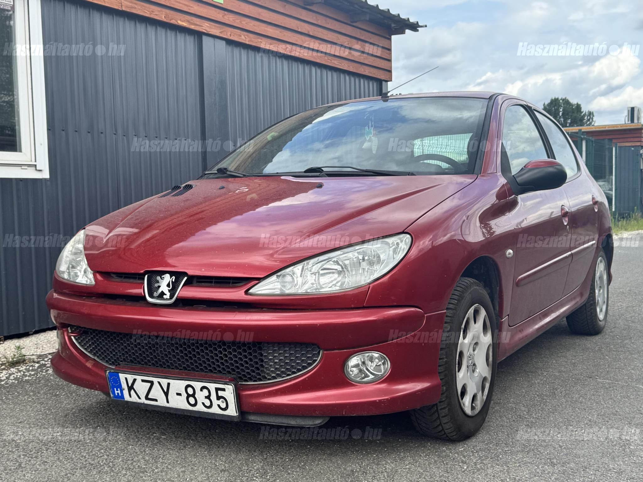 PEUGEOT 206 2008/2 - 1