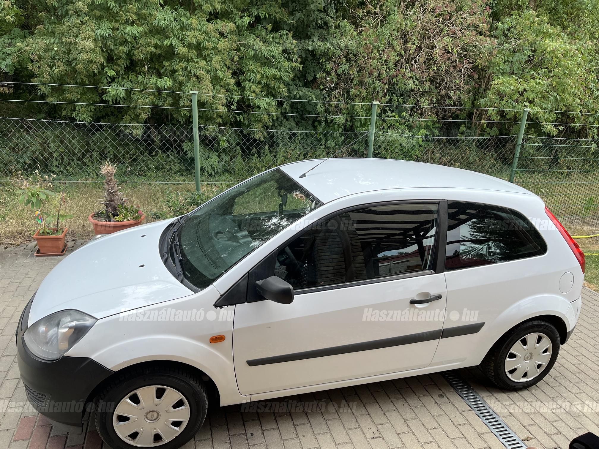 FORD FIESTA 2006/4 - 1