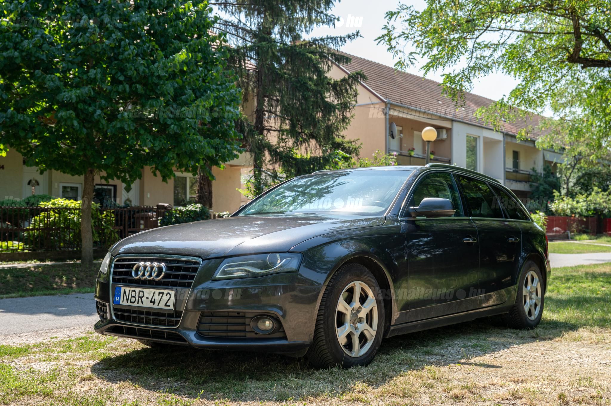 AUDI A4 2011/10 - 1