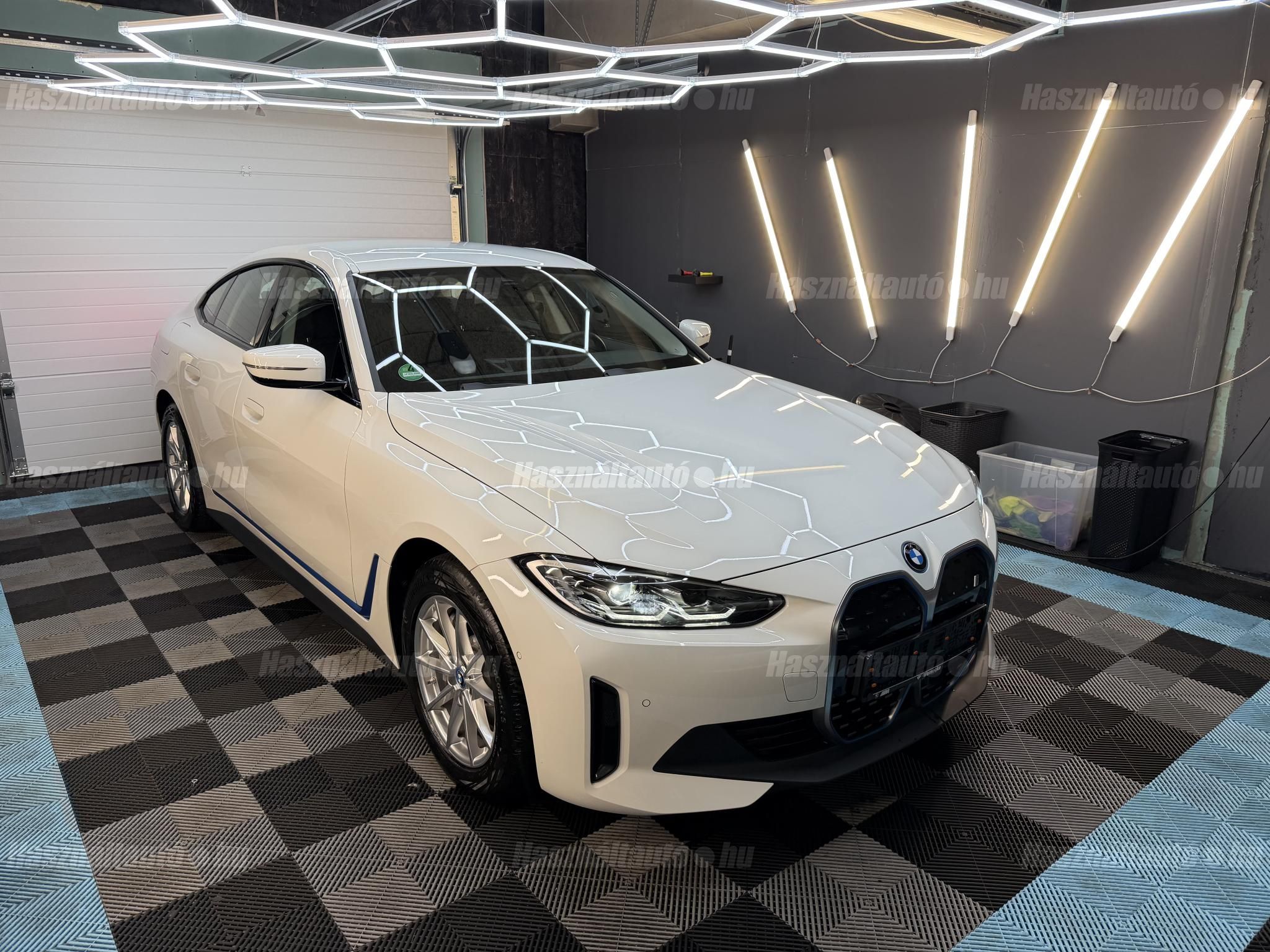 BMW I4 2023/6 - 1