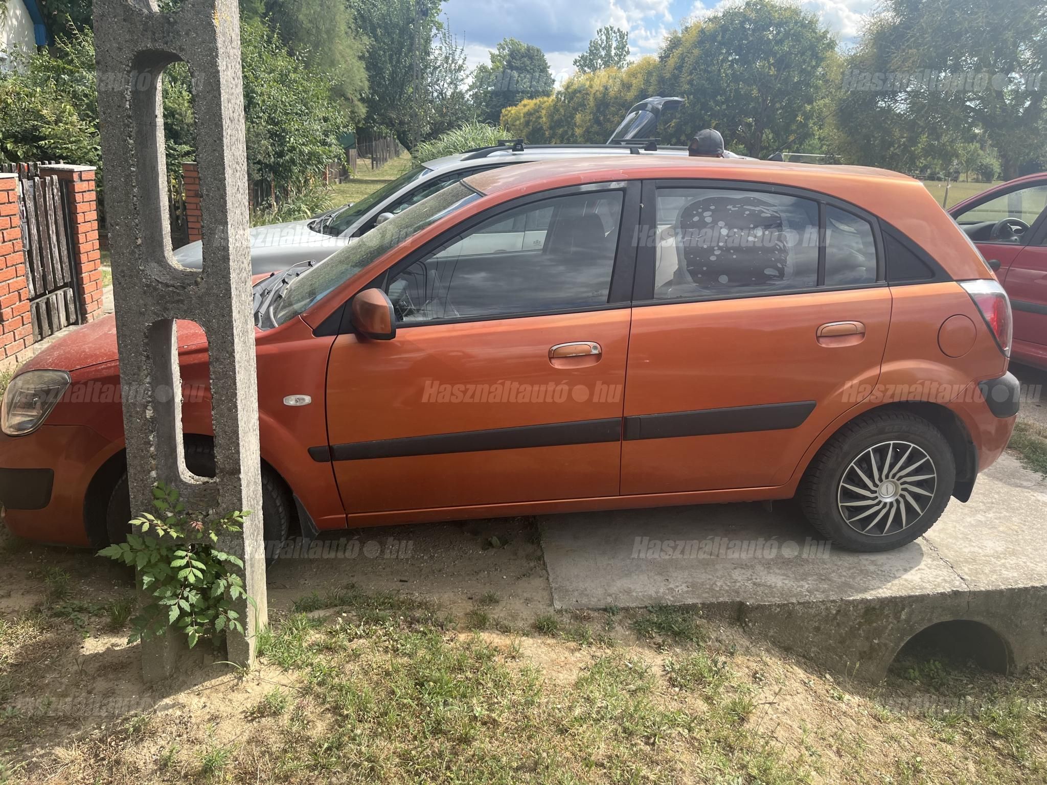 KIA RIO 2008/2 - 1