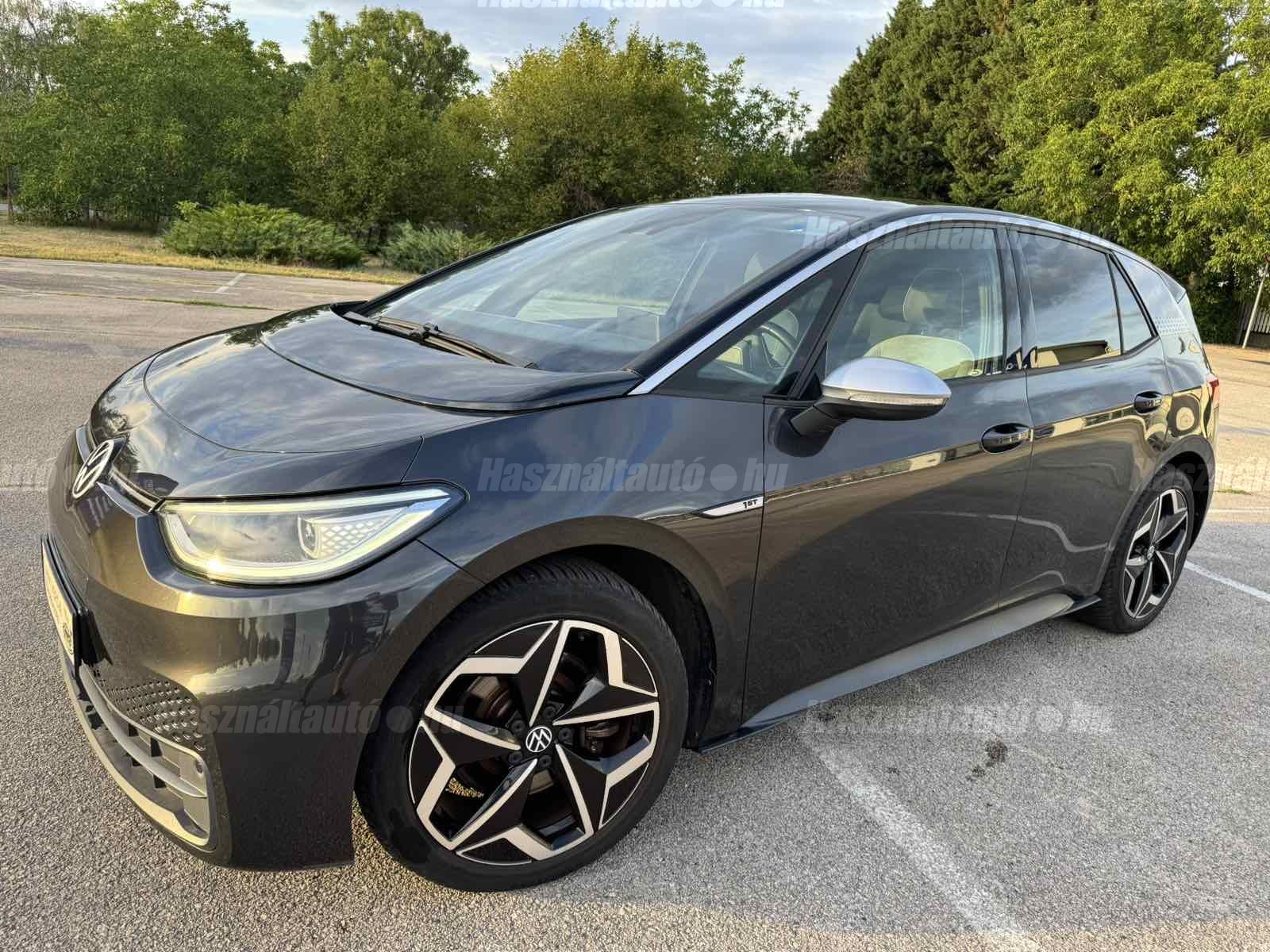 VOLKSWAGEN ID.3 2020/12 - 1