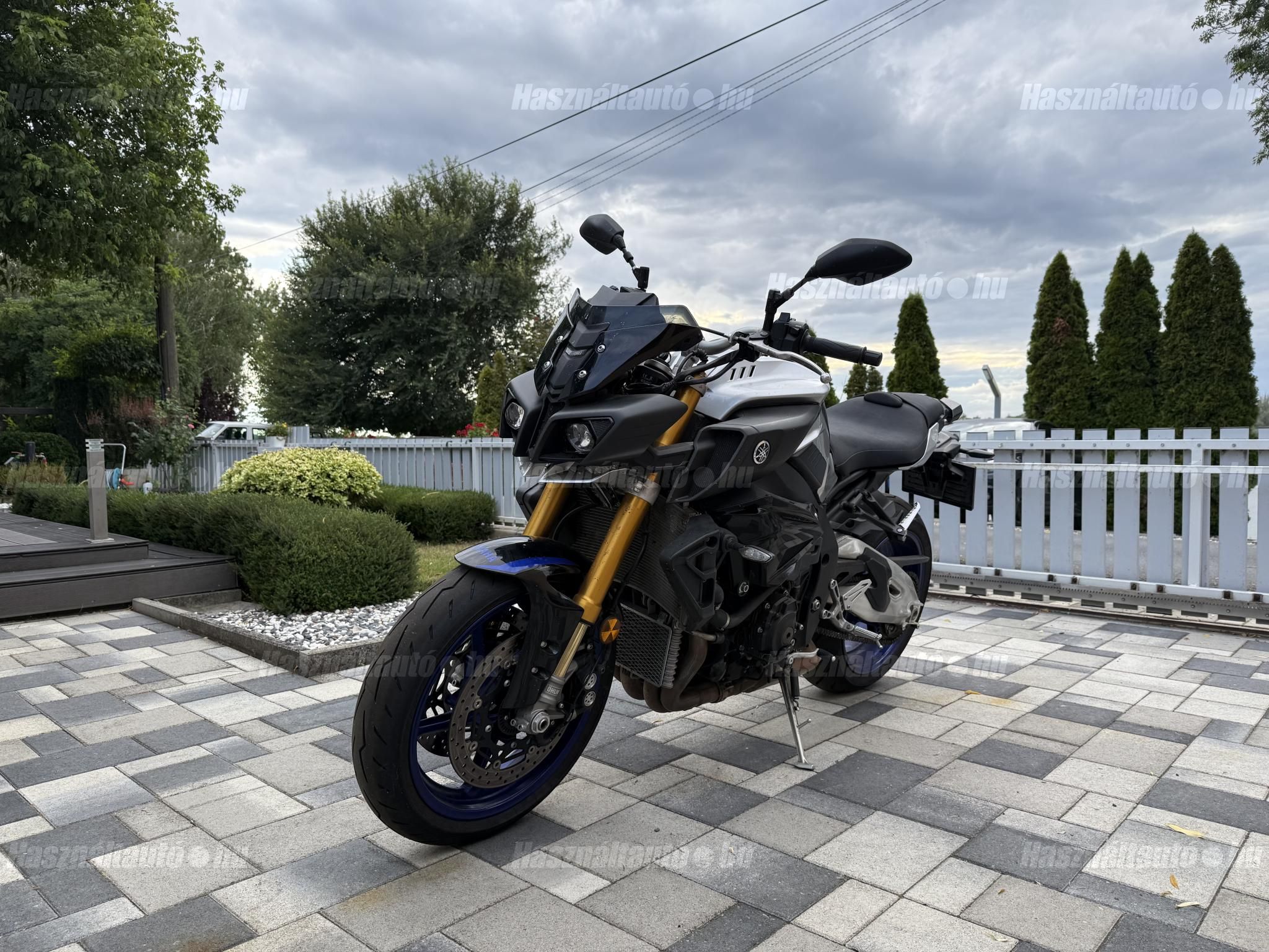 YAMAHA MT-10 2017/4 - 1