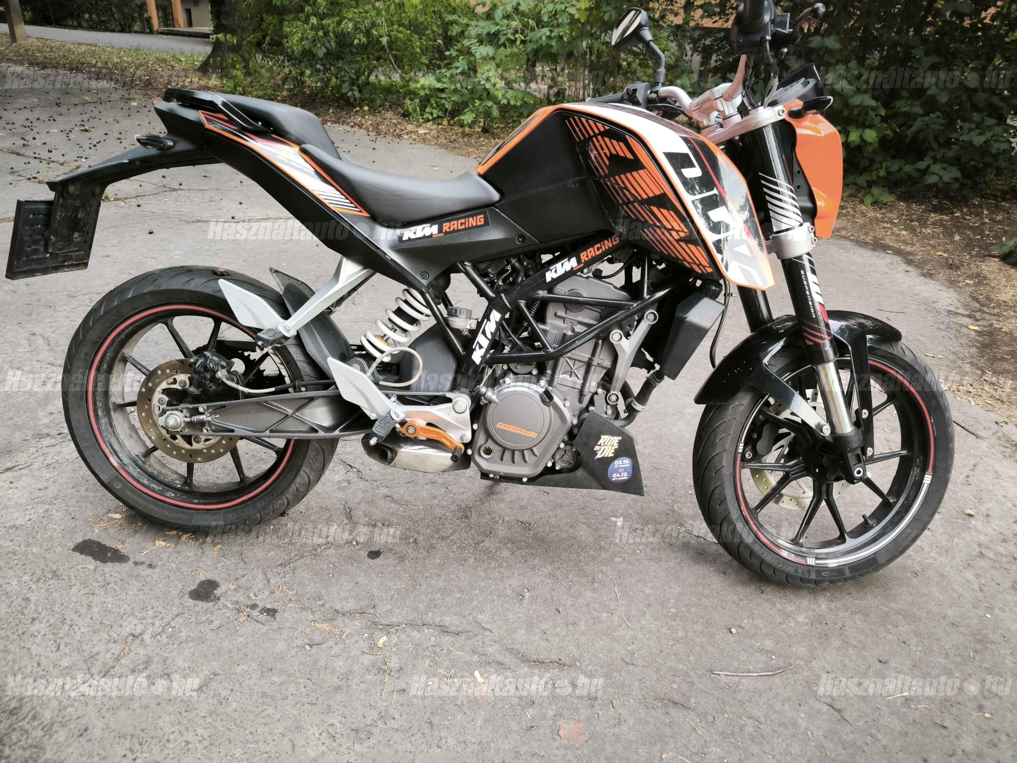 KTM 125 DUKE 2012/10 - 1