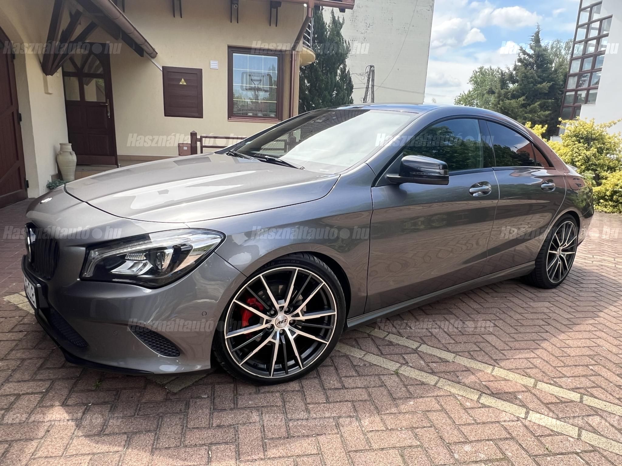 MERCEDES-BENZ CLA 220 2016/7 - 1