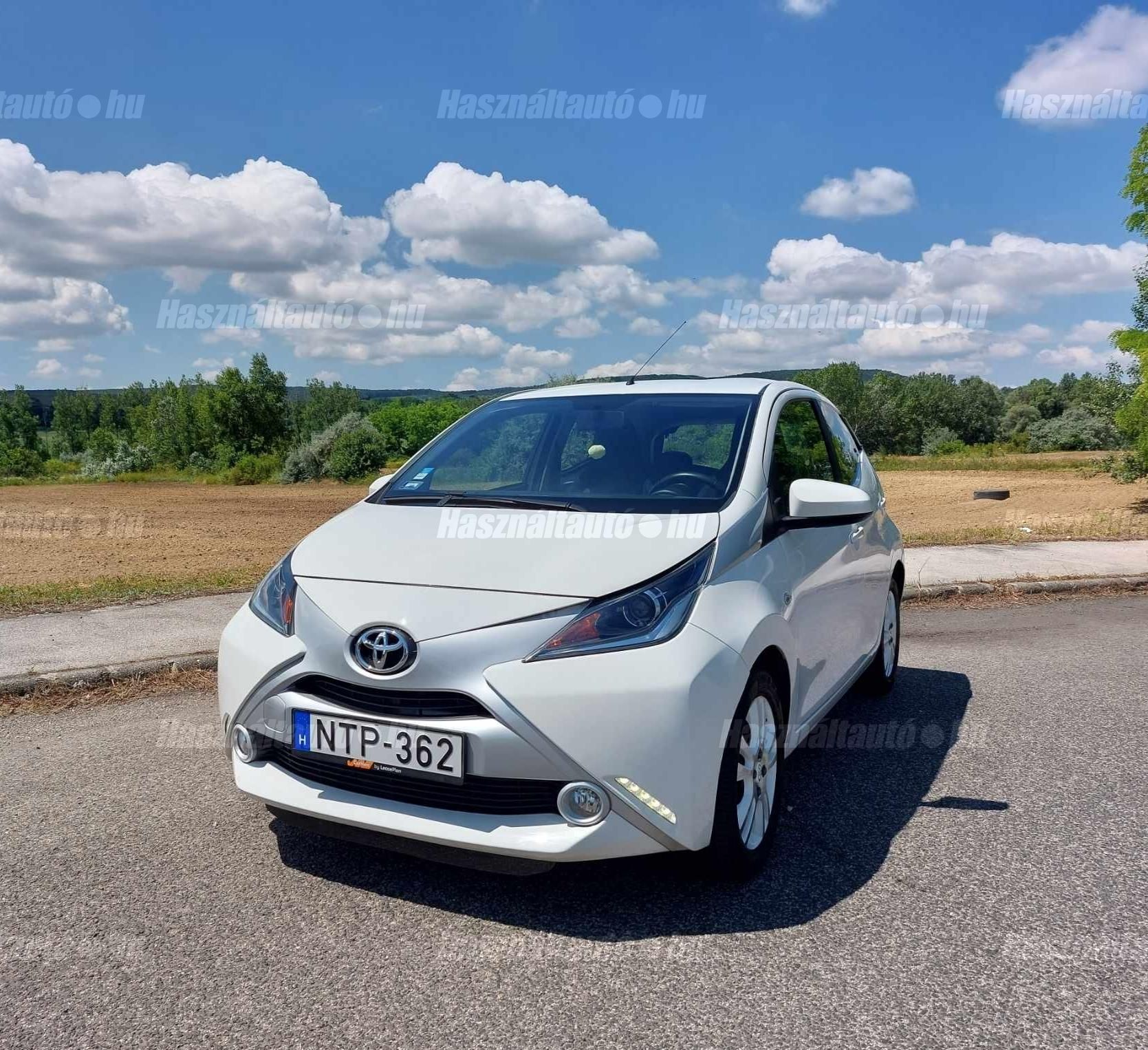 TOYOTA AYGO 2016/9 - 1