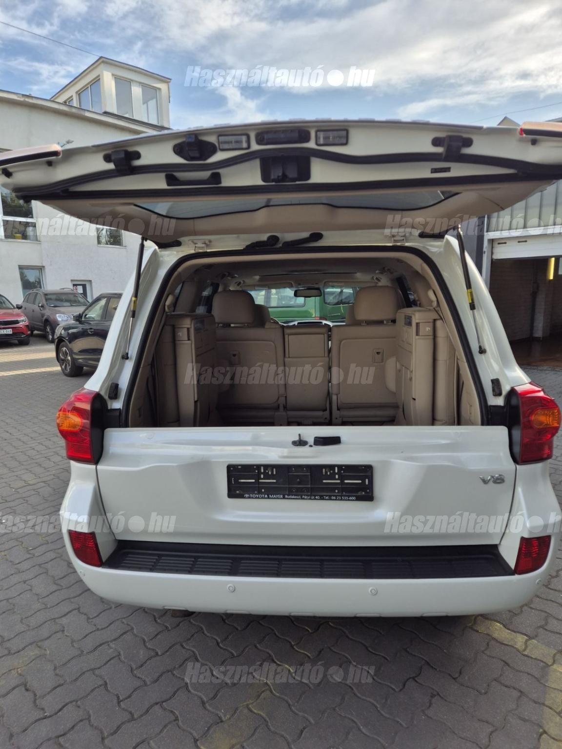 TOYOTA LAND CRUISER 2014/8 - 1