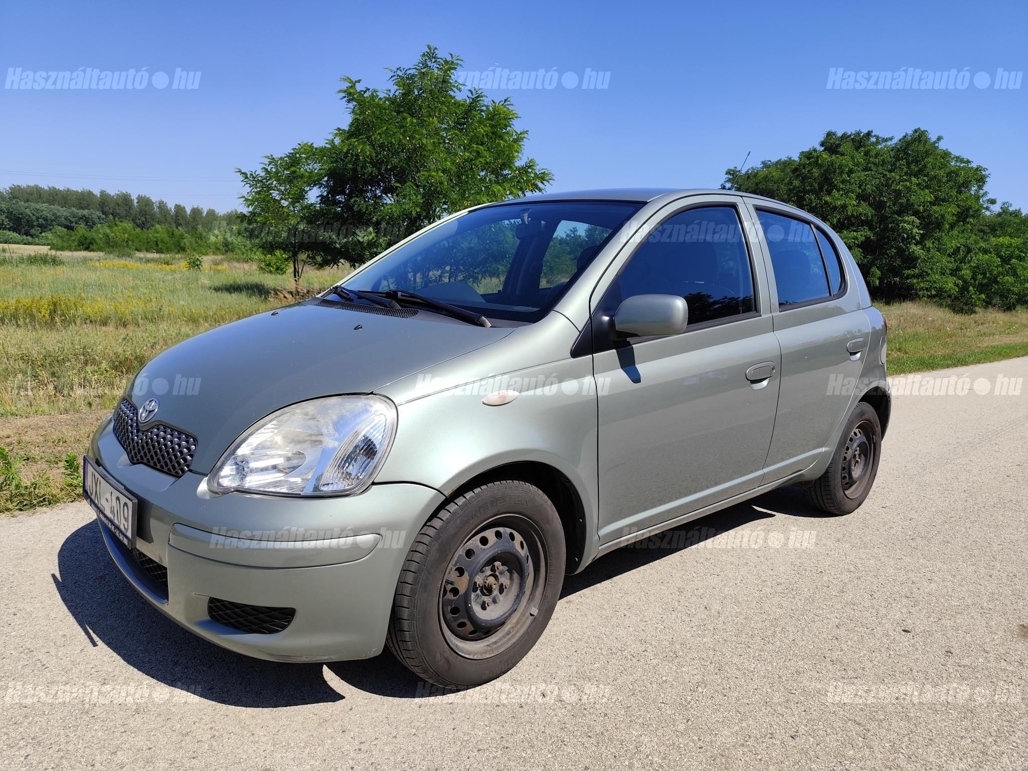 TOYOTA YARIS 2005/8 - 1