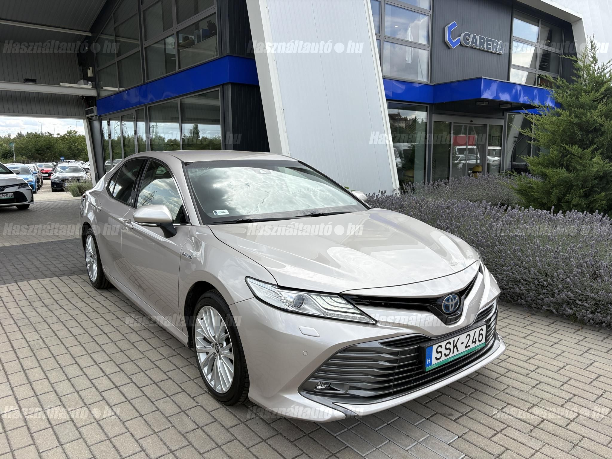 TOYOTA CAMRY 2021/2 - 1