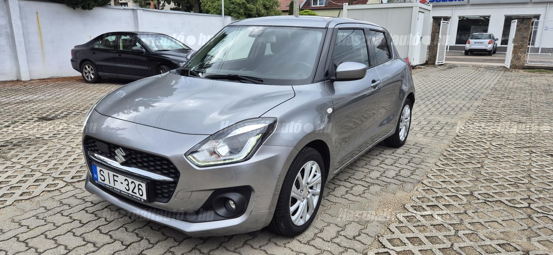SUZUKI SWIFT 2020/9 - 1
