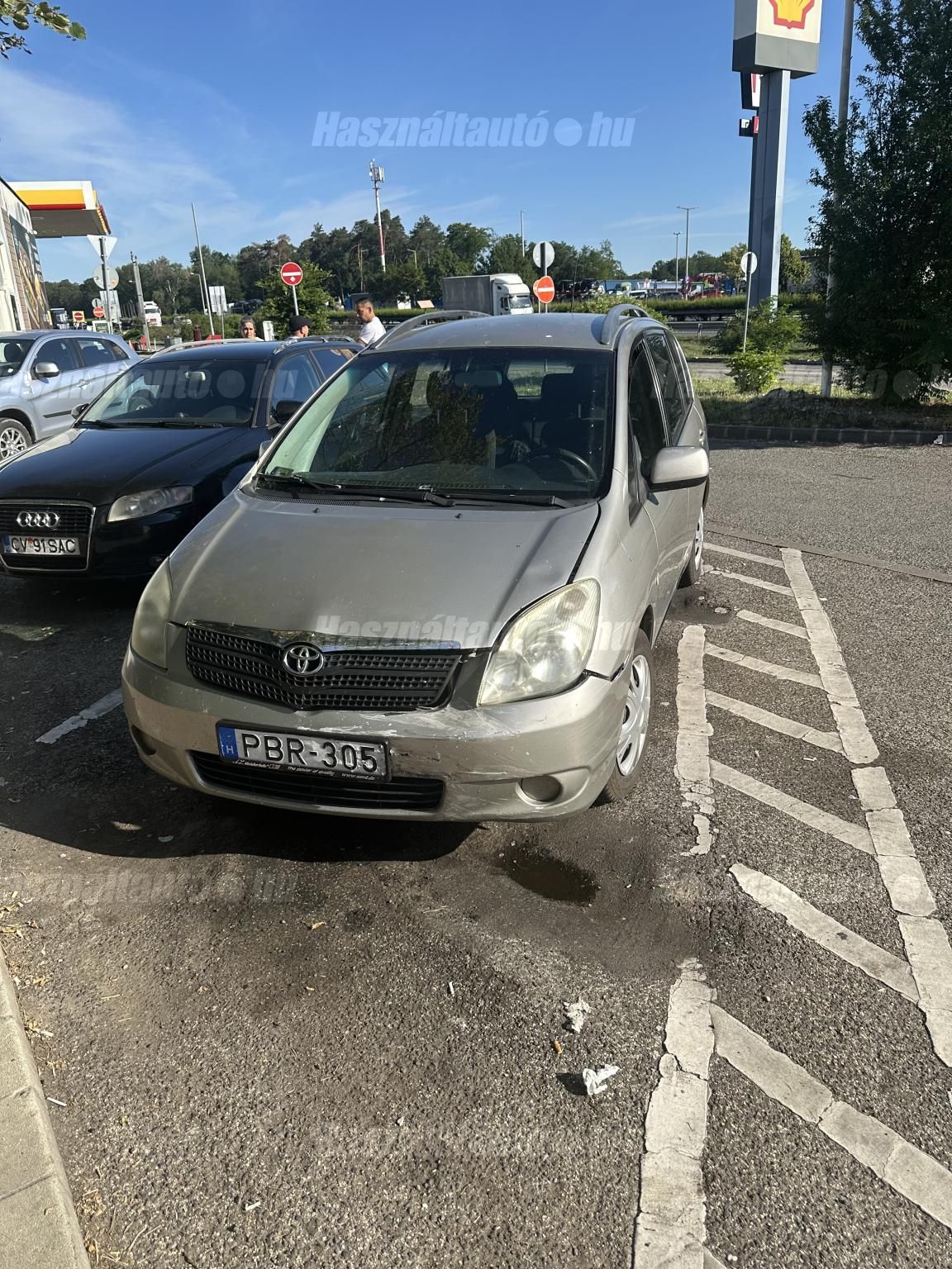 TOYOTA COROLLA VERSO 2002/7 - 1