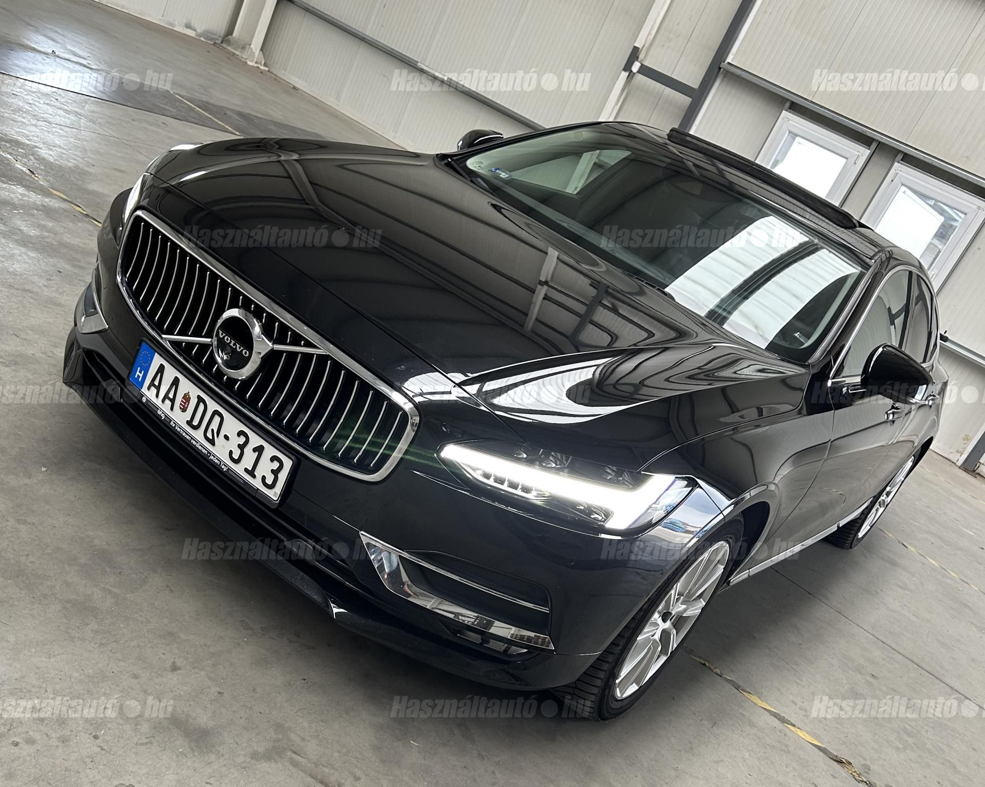 VOLVO S90 2018 - 1