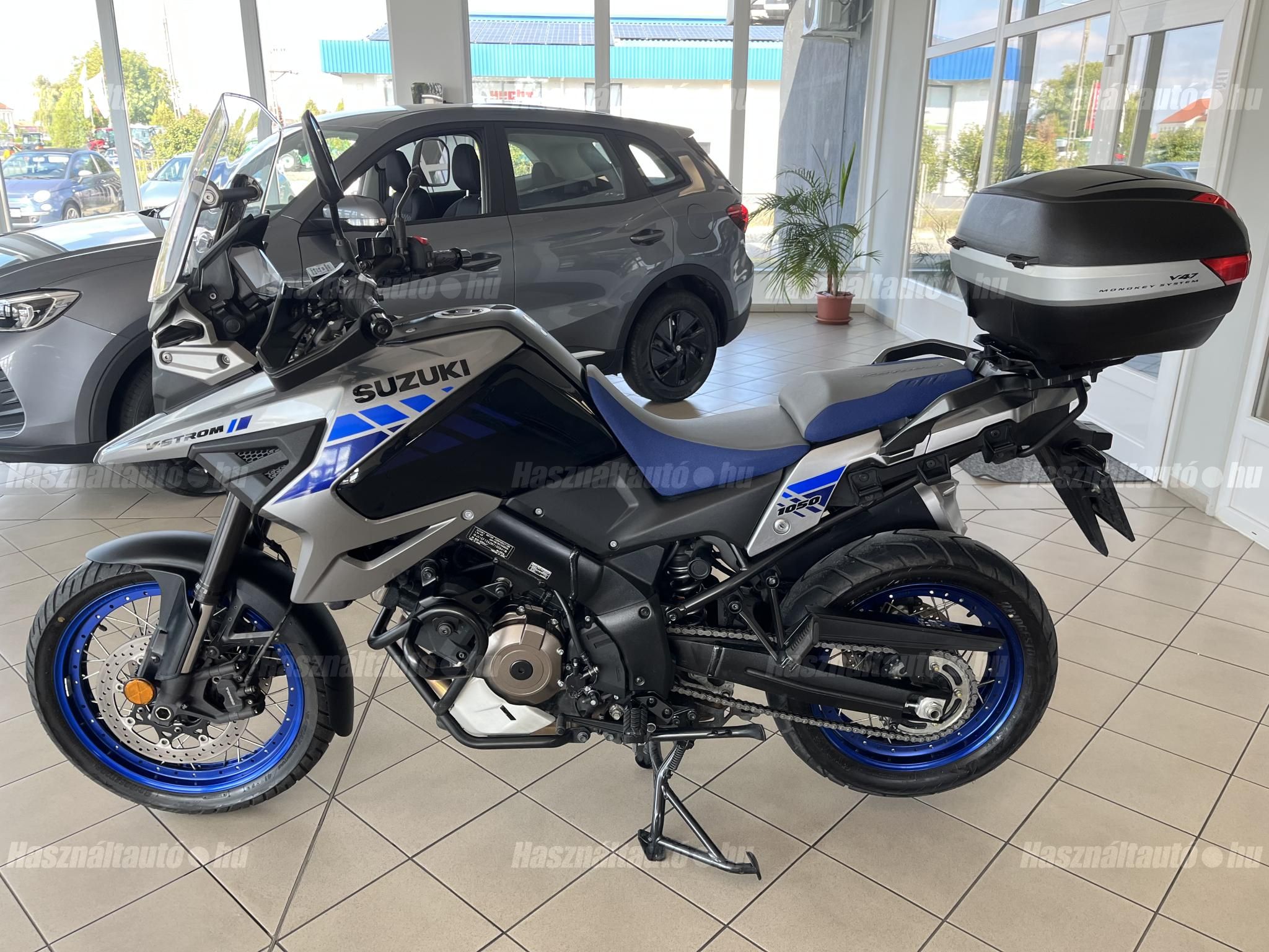 SUZUKI V-STROM 1050 ABS 2021/2 - 1