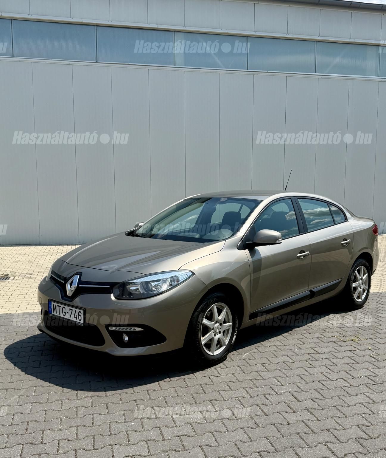 RENAULT FLUENCE 2014/6 - 1