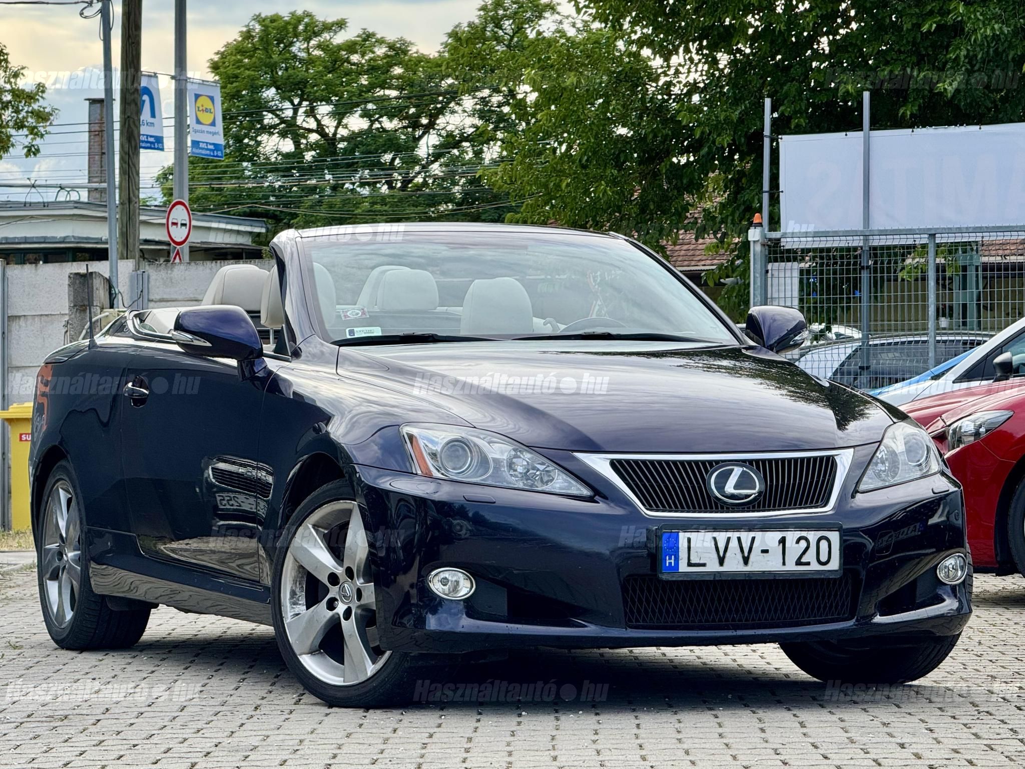 LEXUS IS 2011/4 - 1