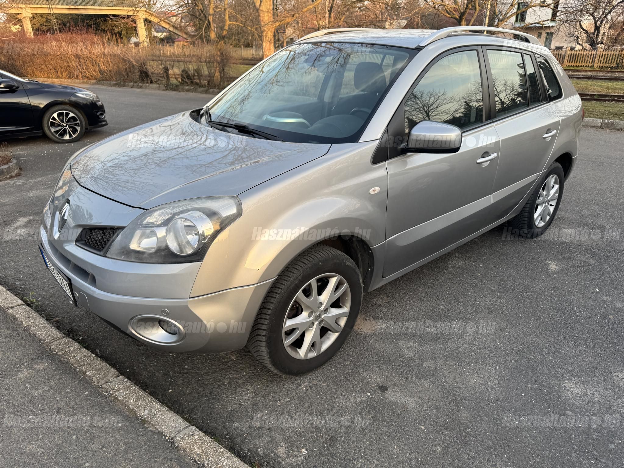 RENAULT KOLEOS 2009/8 - 1