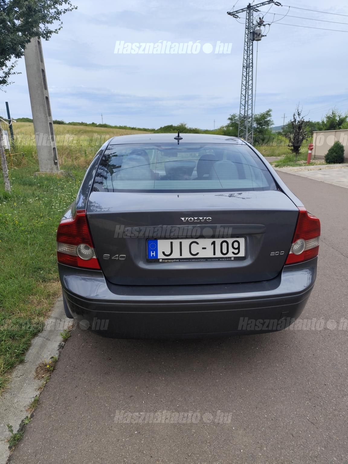 VOLVO S40 2004 - 1
