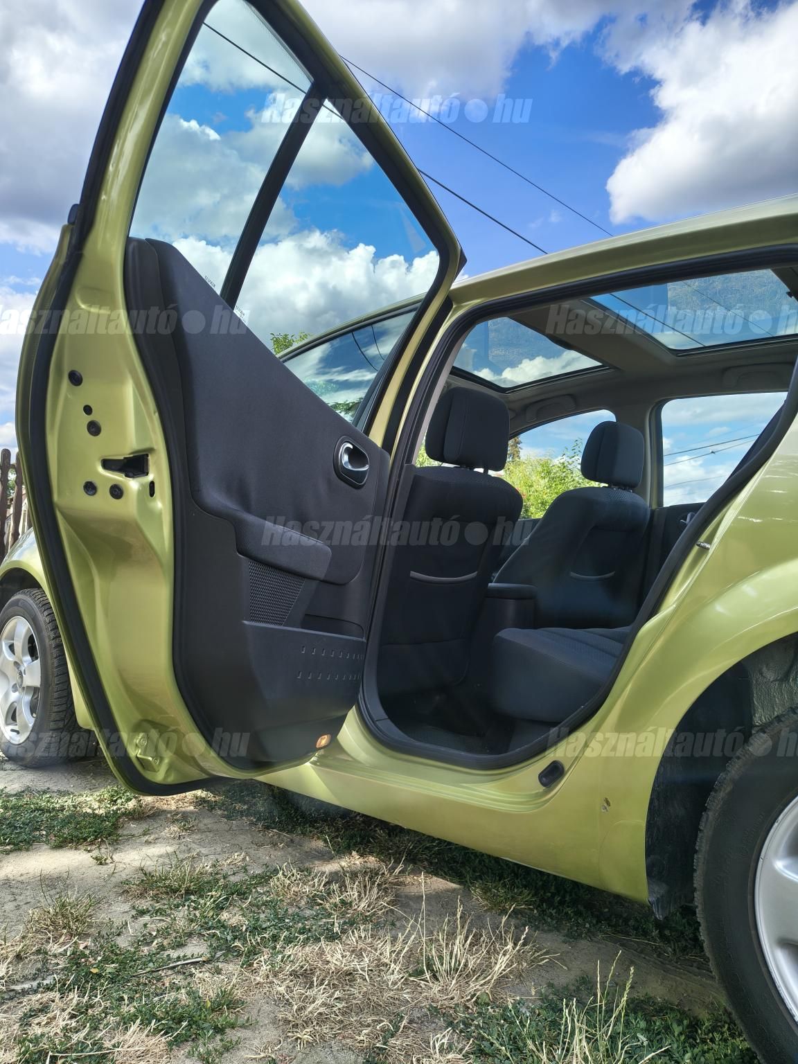 RENAULT MEGANE 2004/2 - 1