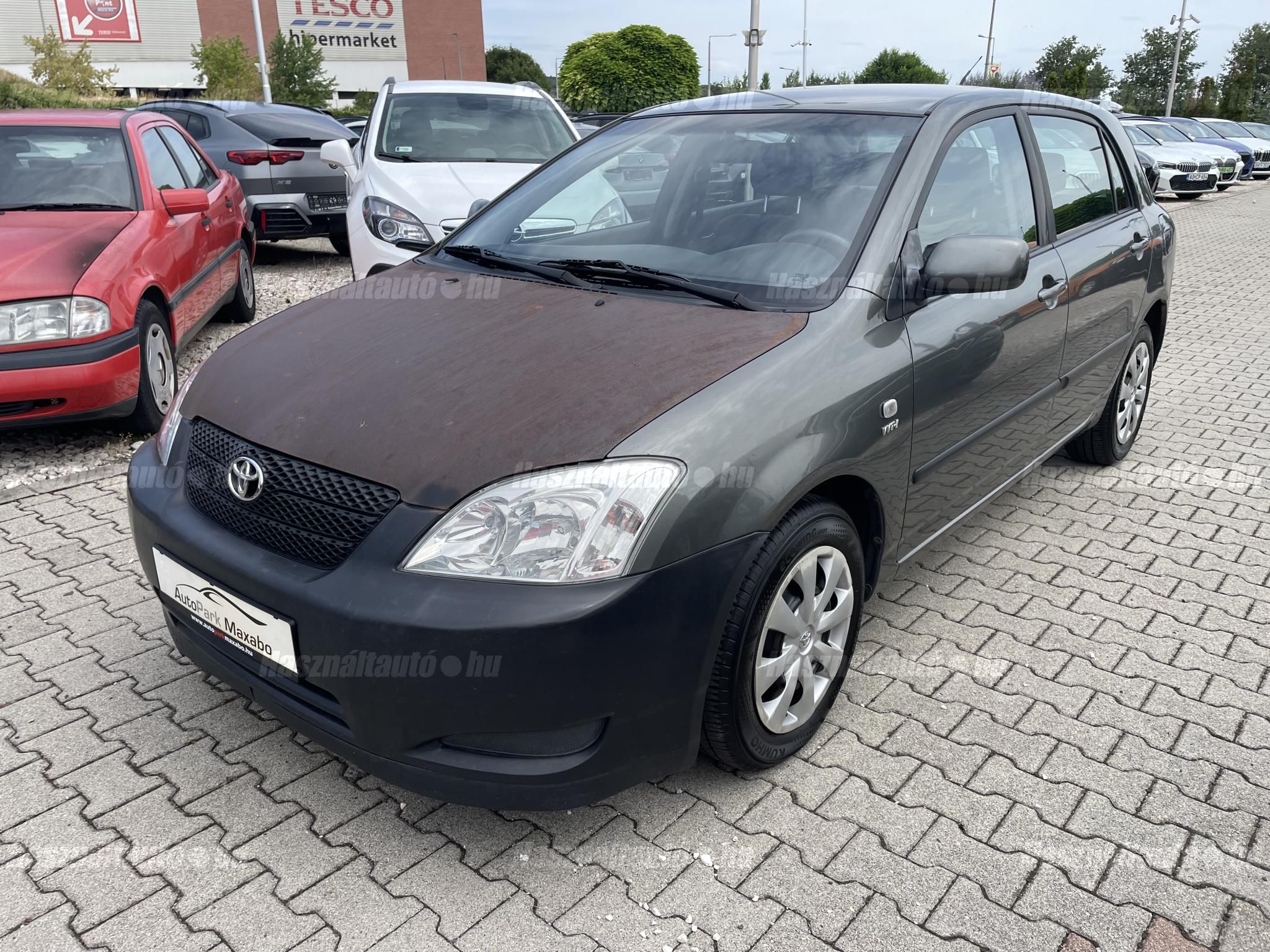 TOYOTA COROLLA 2003/4 - 1