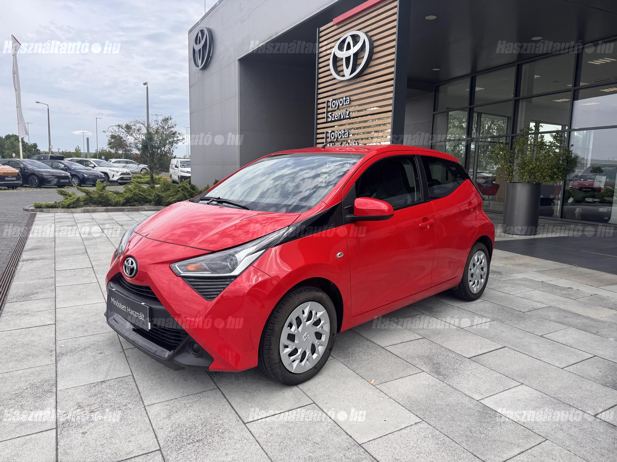 TOYOTA AYGO 2021/6 - 1