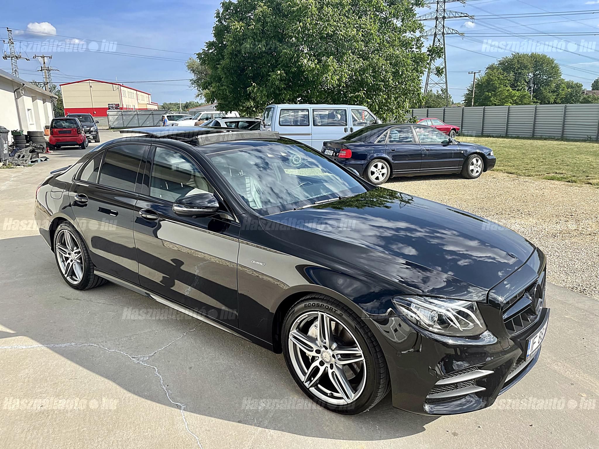 MERCEDES-BENZ E 220 2016/11 - 1