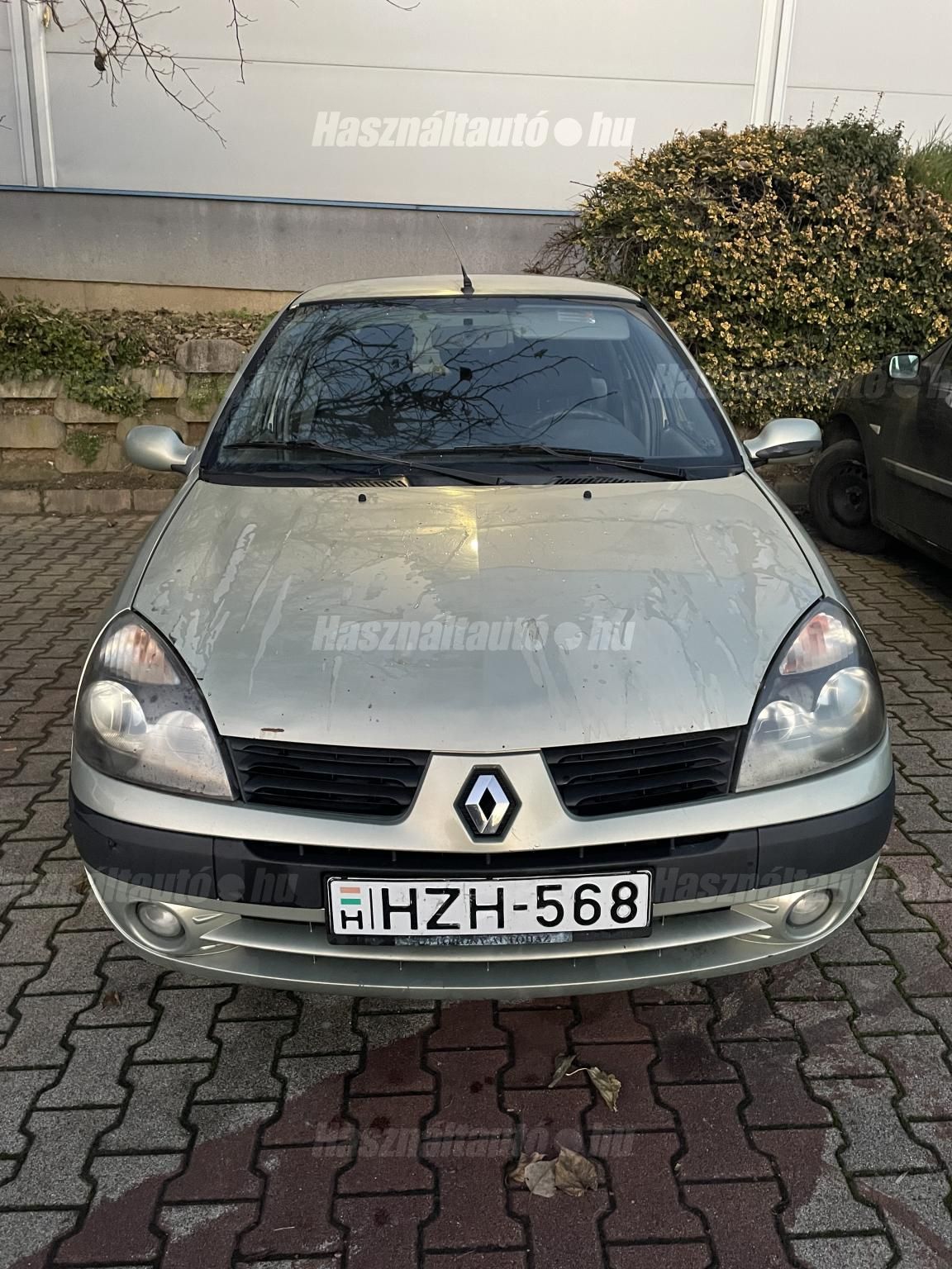 RENAULT THALIA 2002/4 - 1