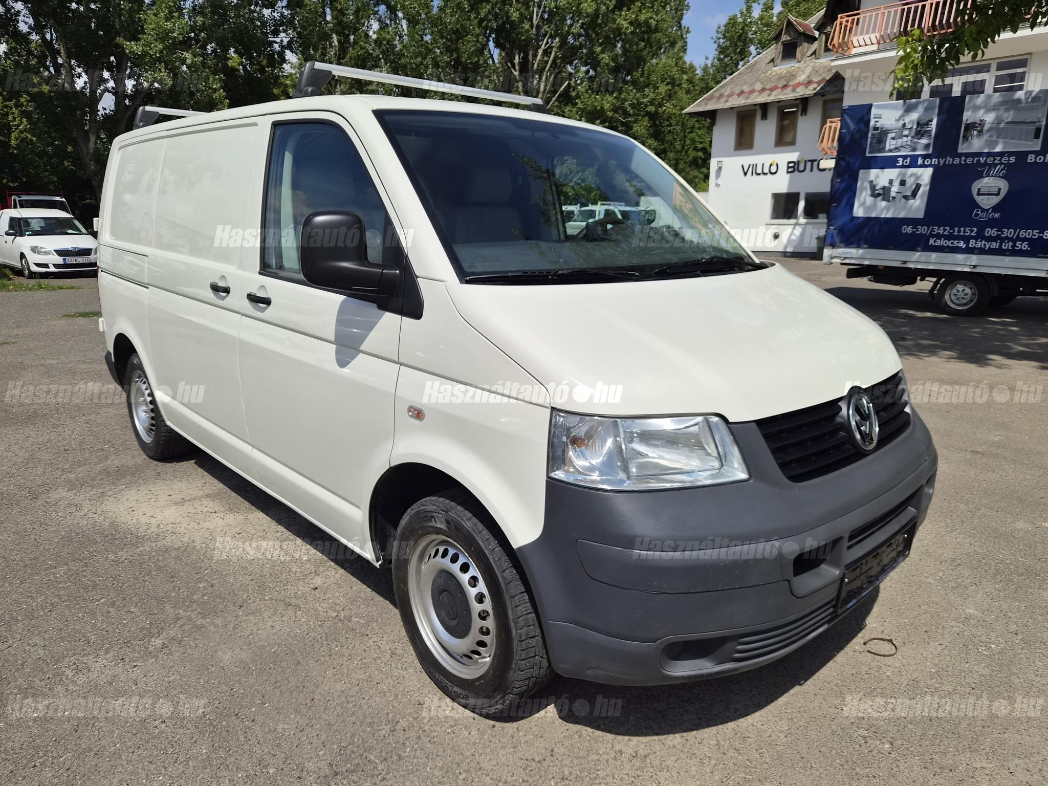 VOLKSWAGEN TRANSPORTER 2009/12 - 1
