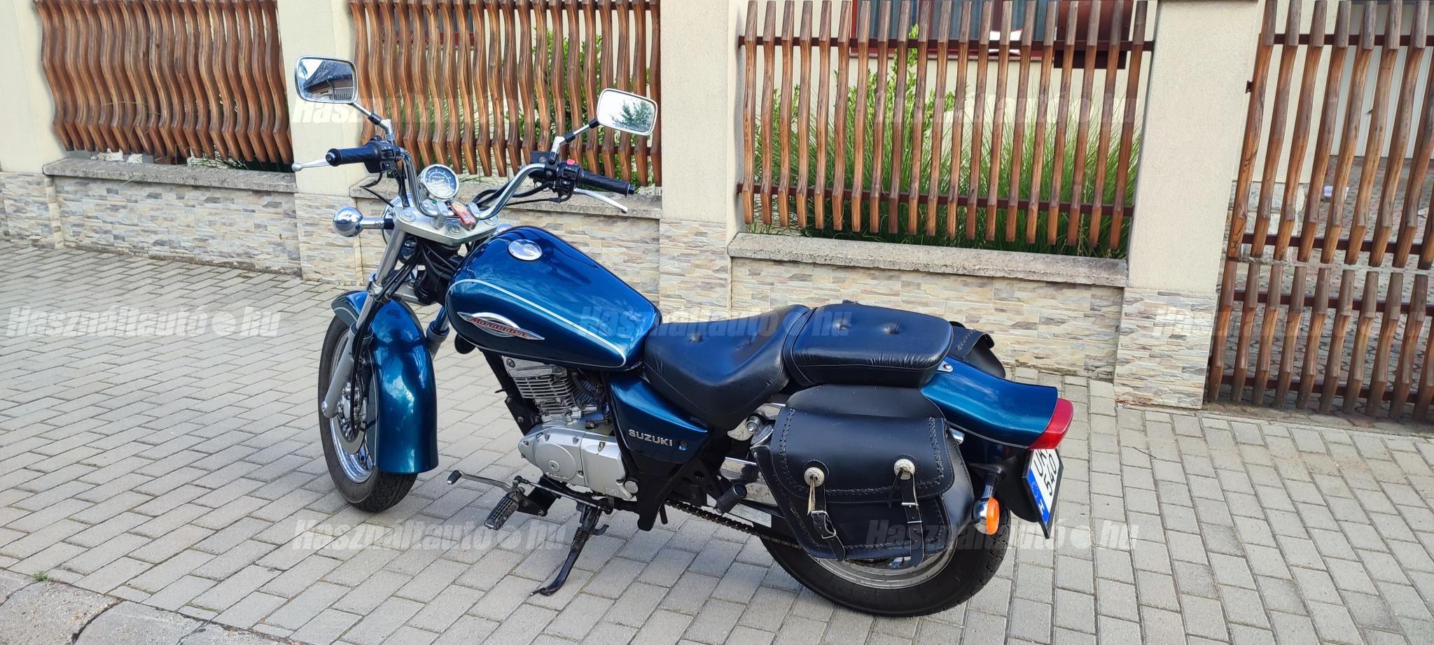 SUZUKI GZ 125 (MARAUDER) 2000 - 1