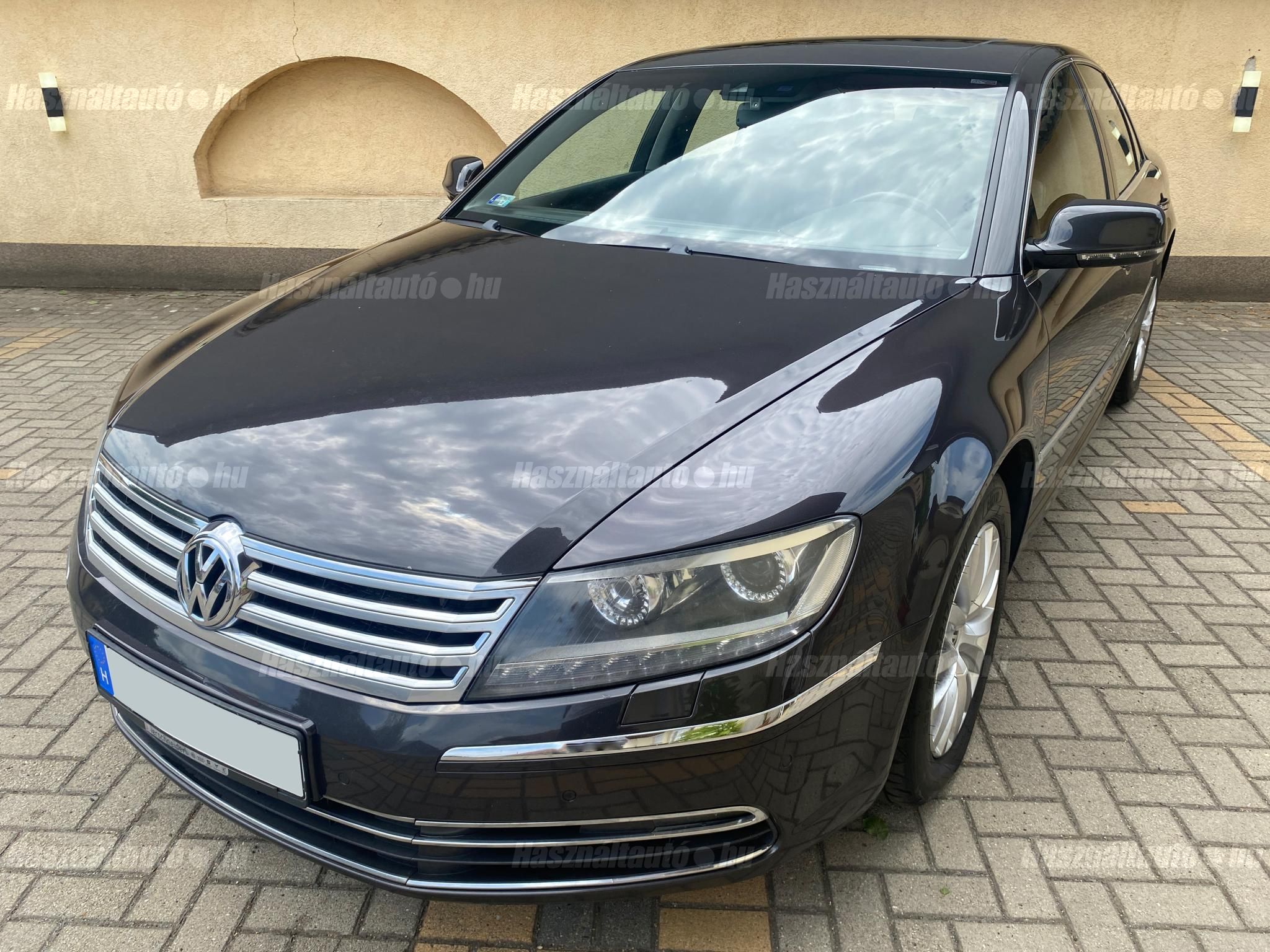 VOLKSWAGEN PHAETON 2014/8 - 1