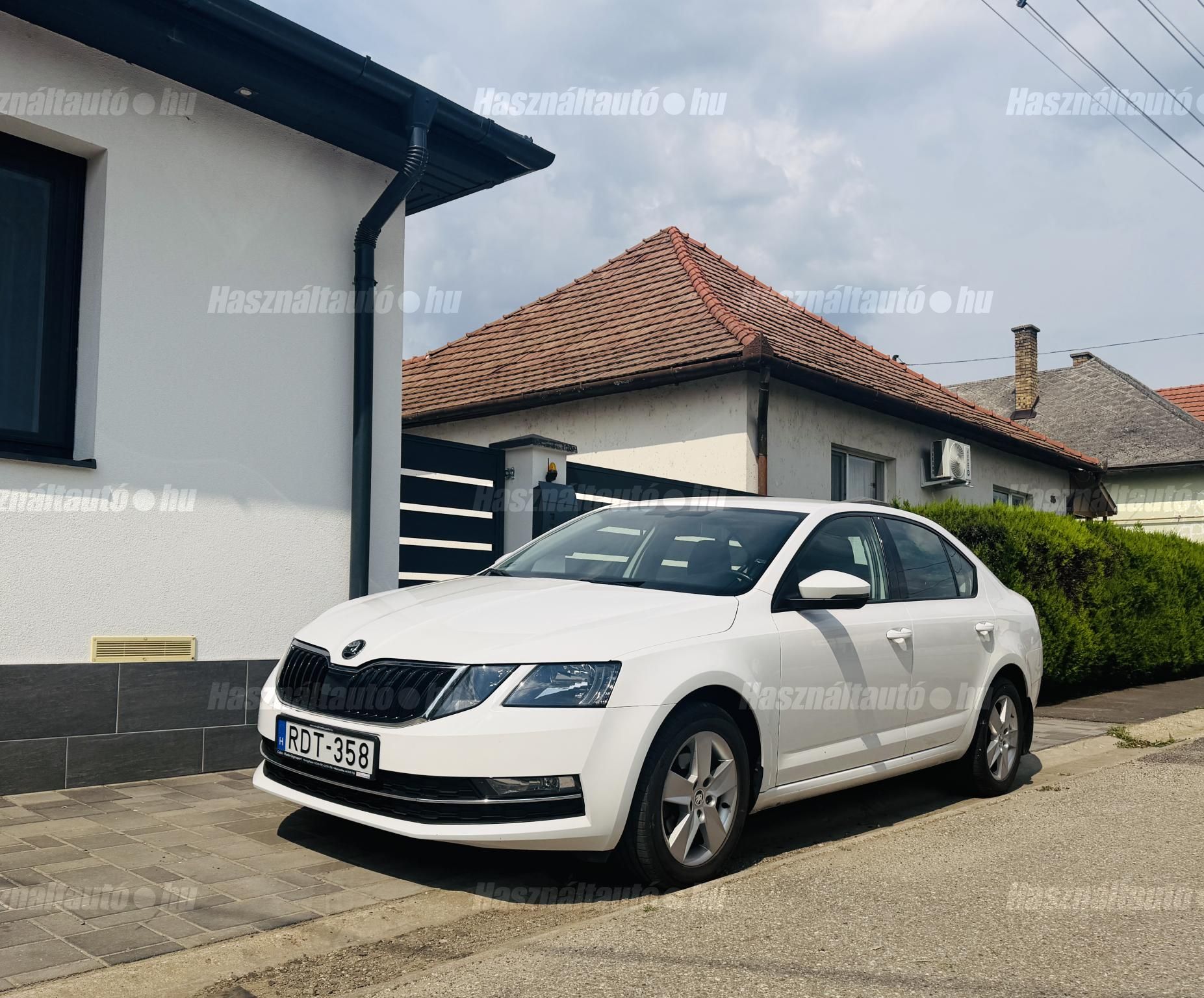 SKODA OCTAVIA 2018/4 - 1