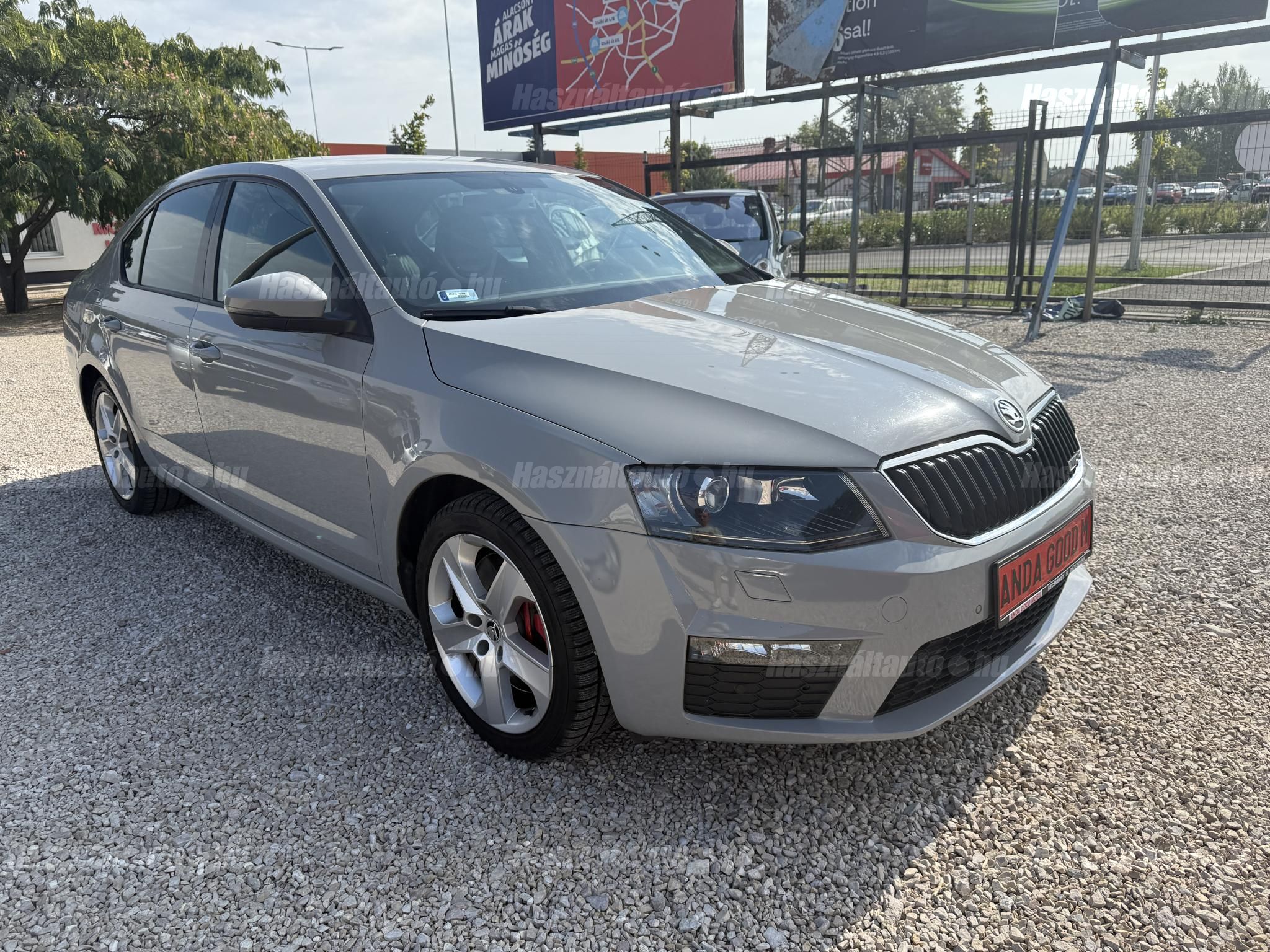 SKODA OCTAVIA 2014/6 - 1