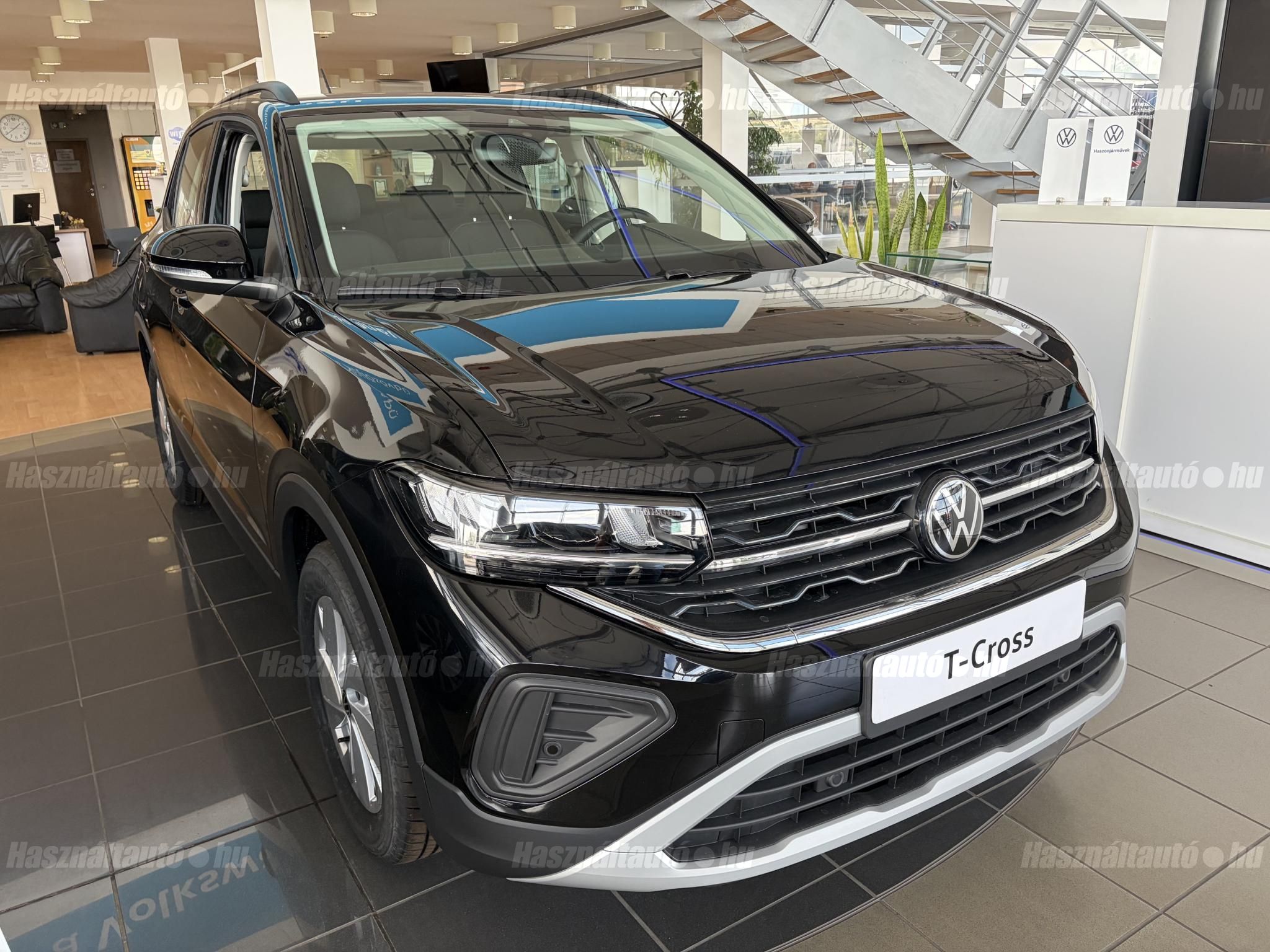 VOLKSWAGEN T-CROSS 2026/7 - 1