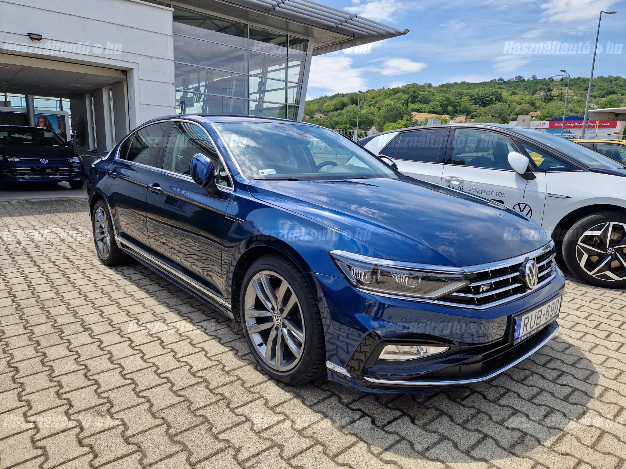 VOLKSWAGEN PASSAT 2019/11 - 1