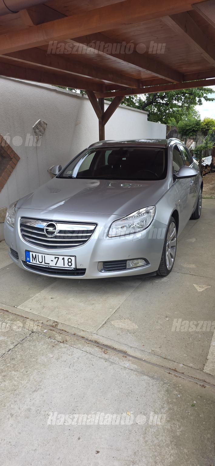 OPEL INSIGNIA 2013/1 - 1