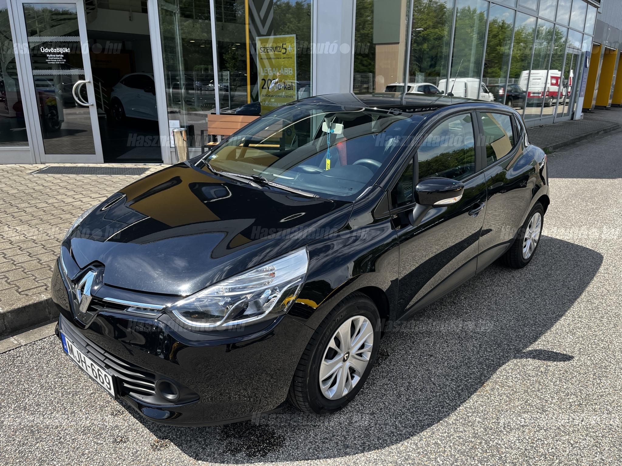 RENAULT CLIO 2013/5 - 1