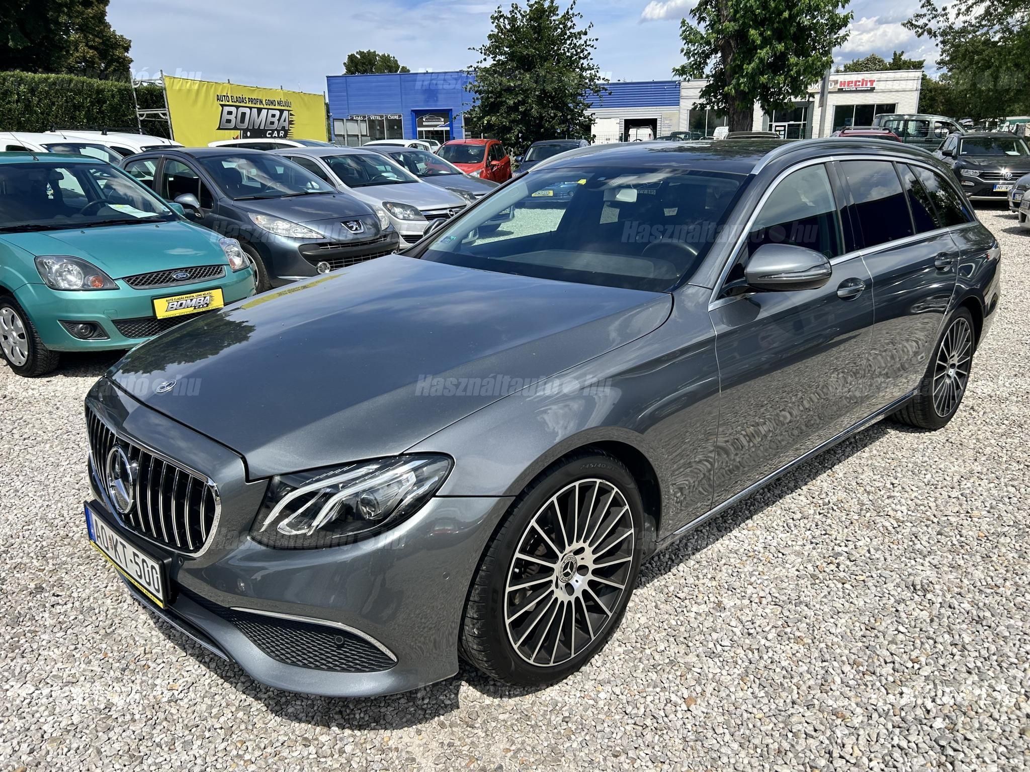 MERCEDES-BENZ E-OSZTÁLY 2019/5 - 1