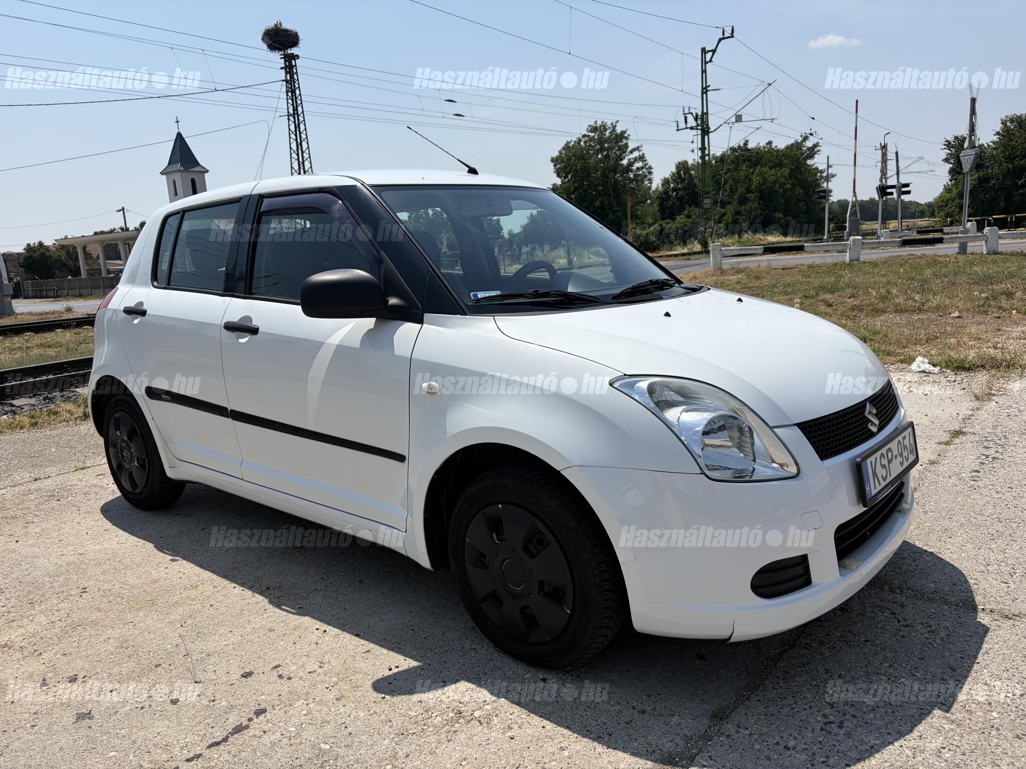 SUZUKI SWIFT 2007/8 - 1