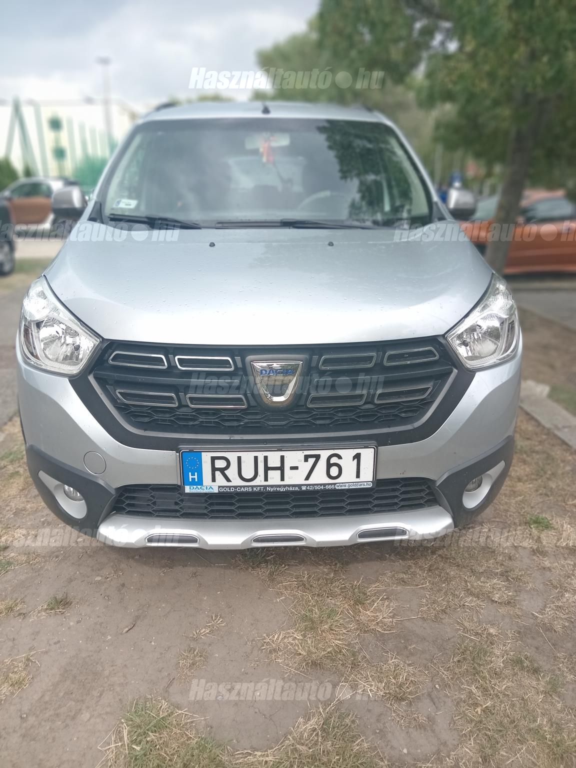DACIA LODGY 2019/10 - 1