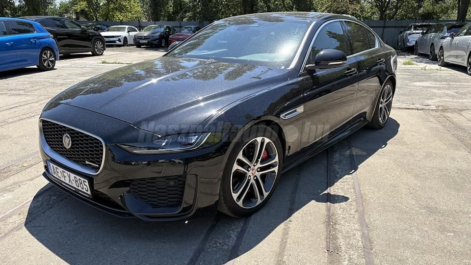 JAGUAR XE 2023/10 - 1