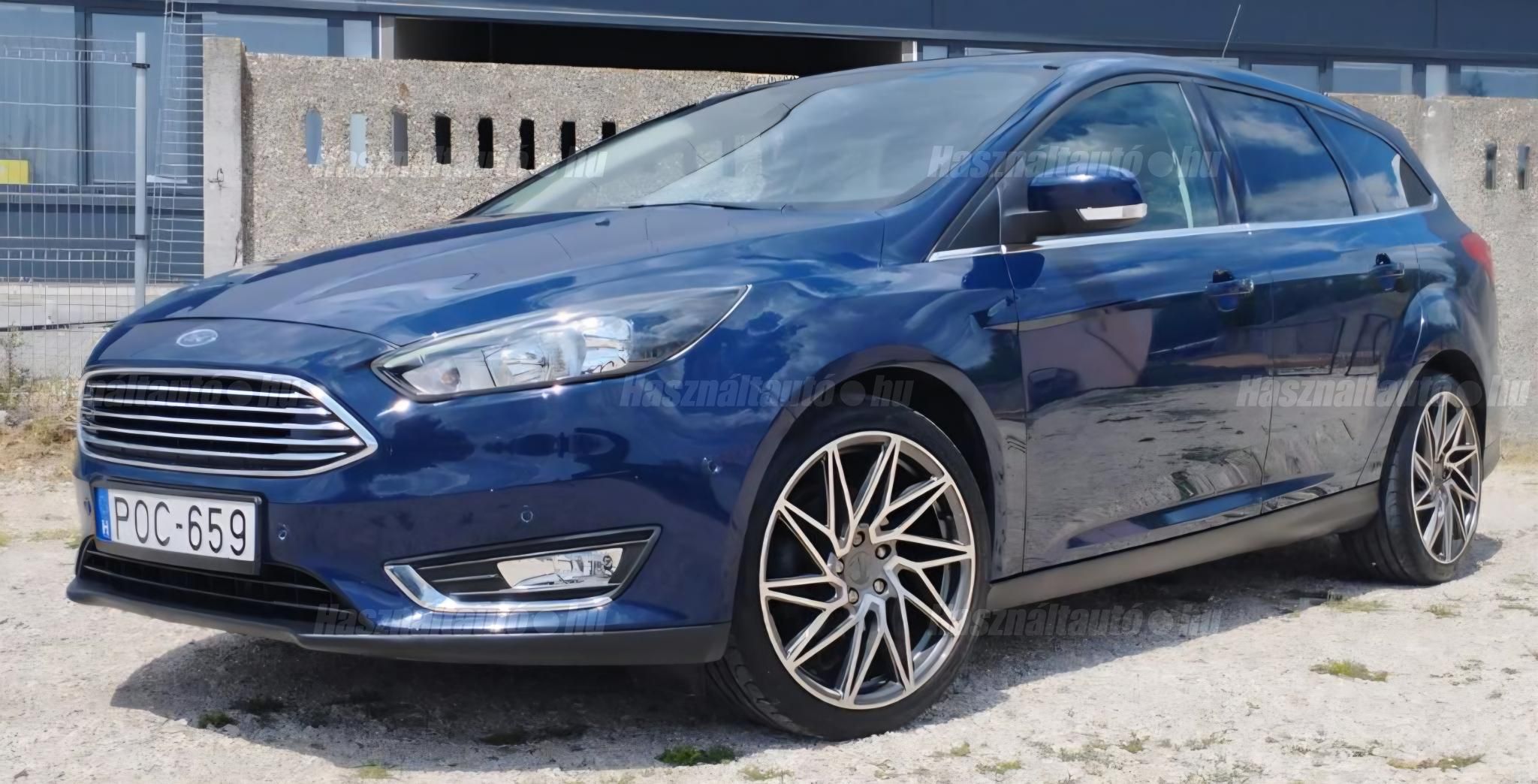 FORD FOCUS 2015 - 1